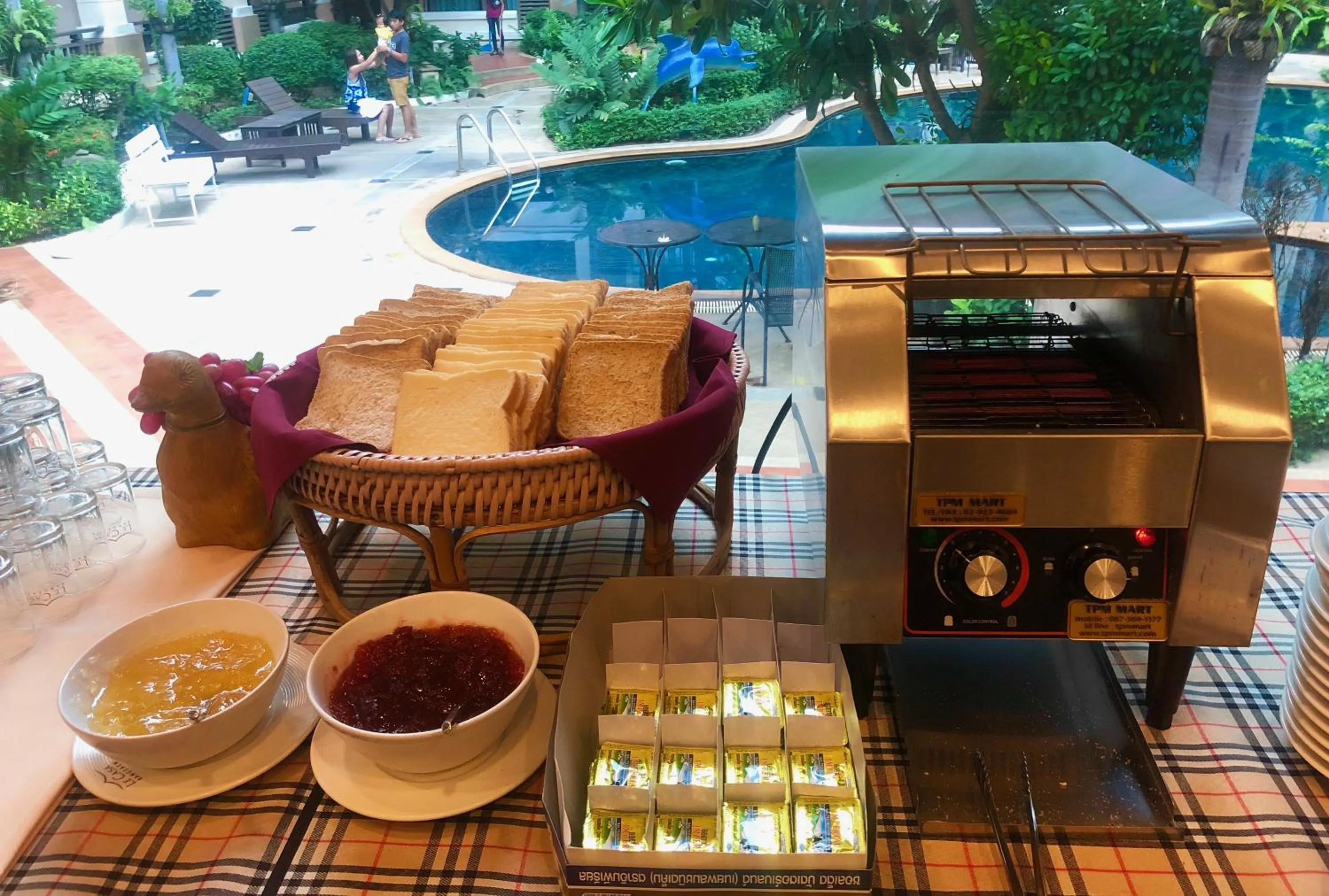 Breakfast in Le Casa Bangsaen