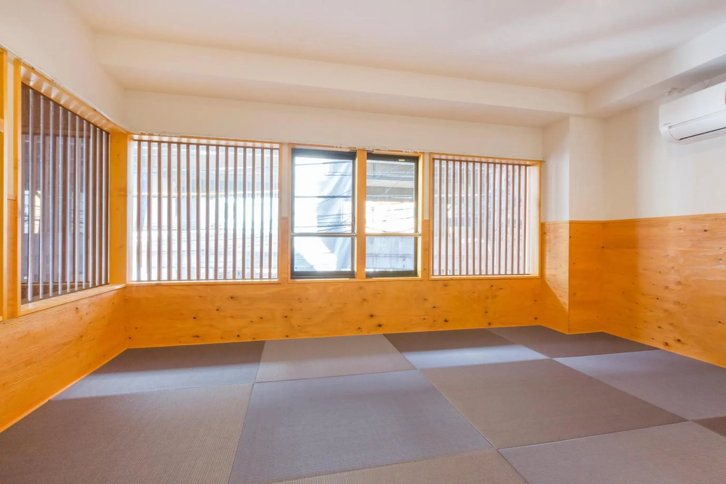 Triple Room in ゲストハウス高円寺純情ホテル -Guest House Koenji Junjo Hotel- Triple Room in ゲストハウス高円寺純情ホテル -Guest House Koenji Junjo Hotel-