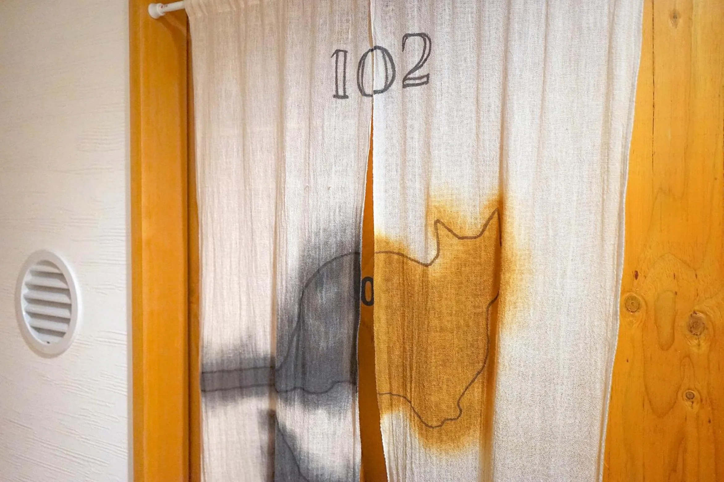 Decorative detail in ゲストハウス高円寺純情ホテル -Guest House Koenji Junjo Hotel-