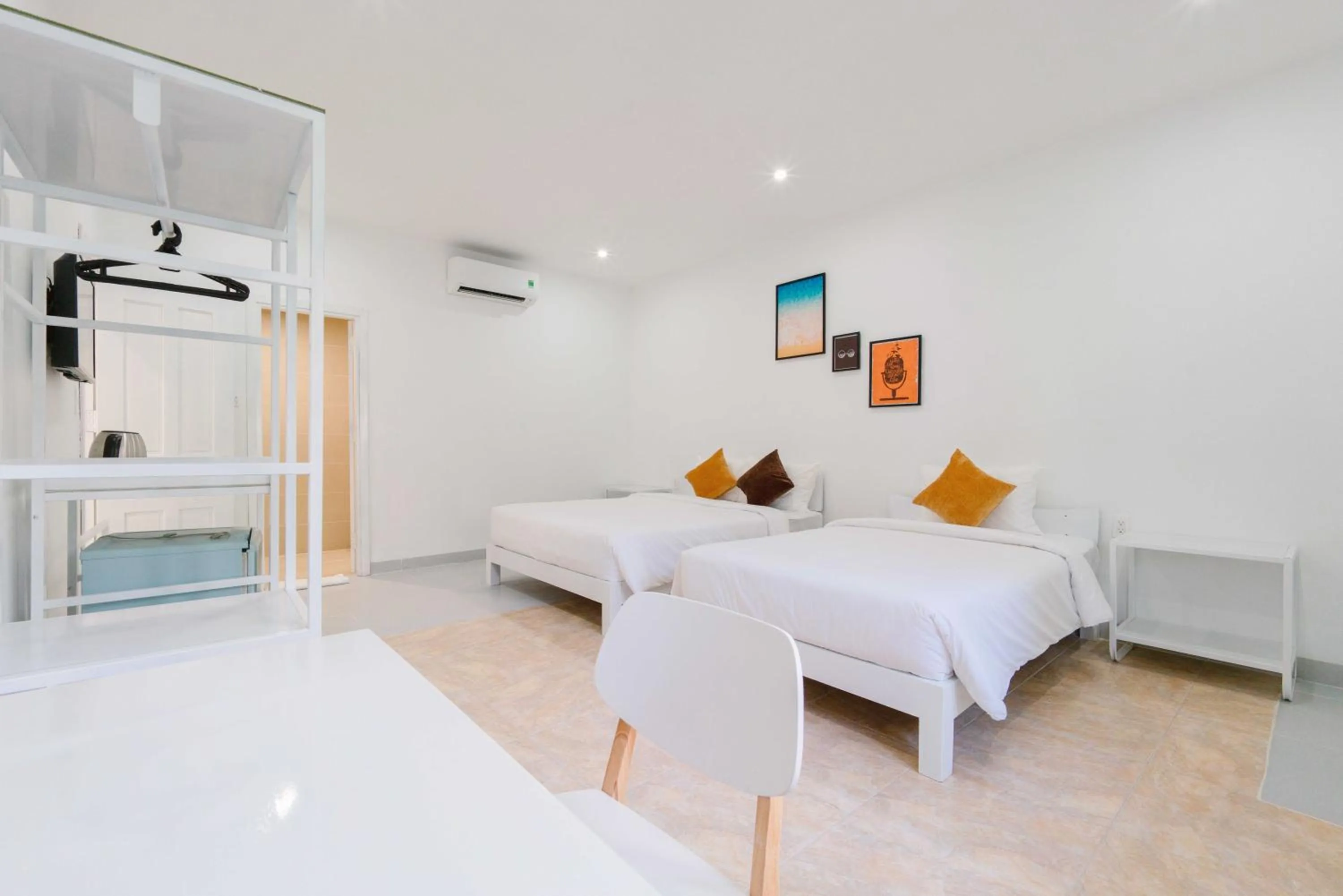 Bedroom, Bed in Philip Bungalow