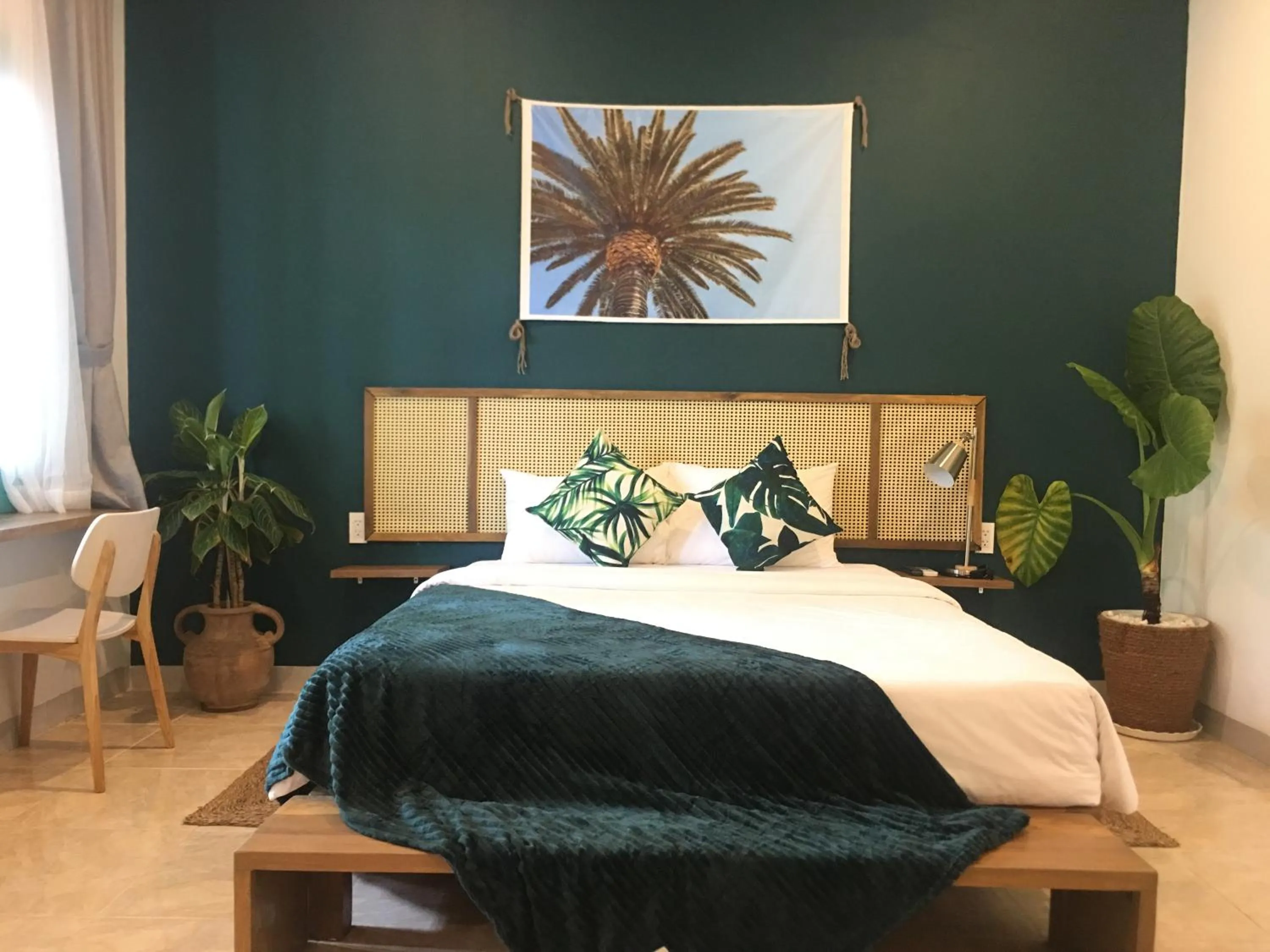 Bedroom, Bed in Philip Bungalow