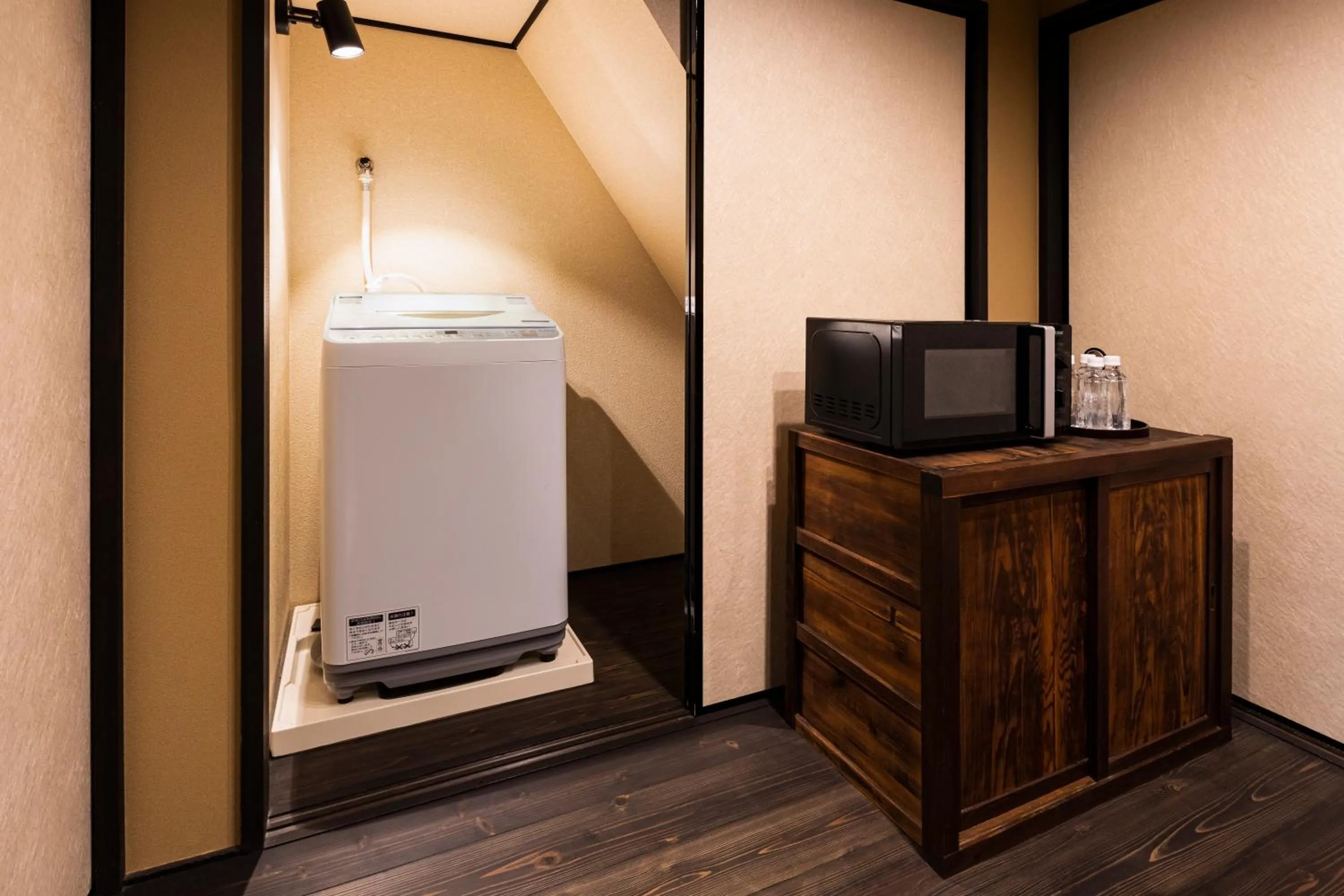 Area and facilities in Rinn Manjuji