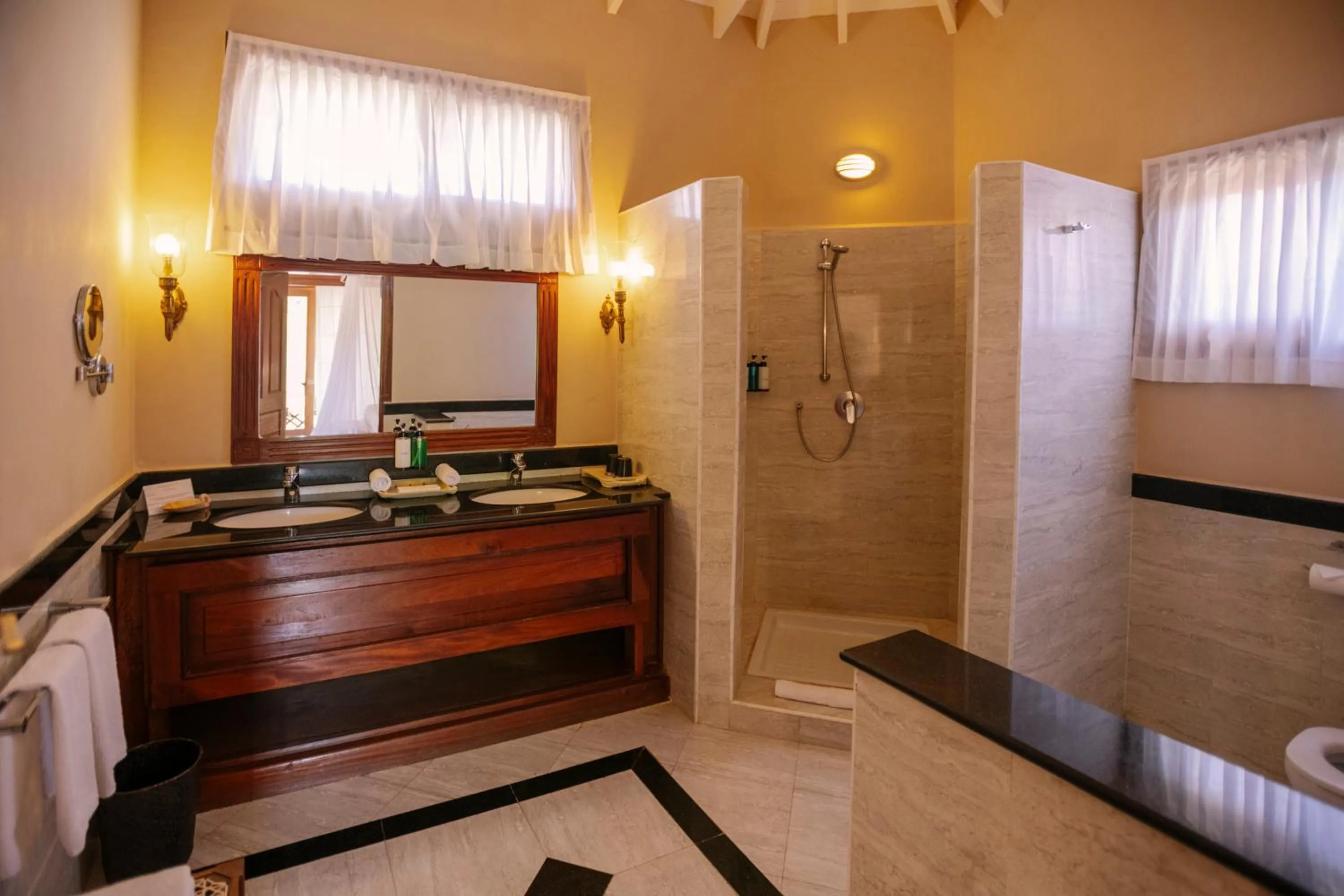 Bathroom in Ocean Beach Resort & SPA