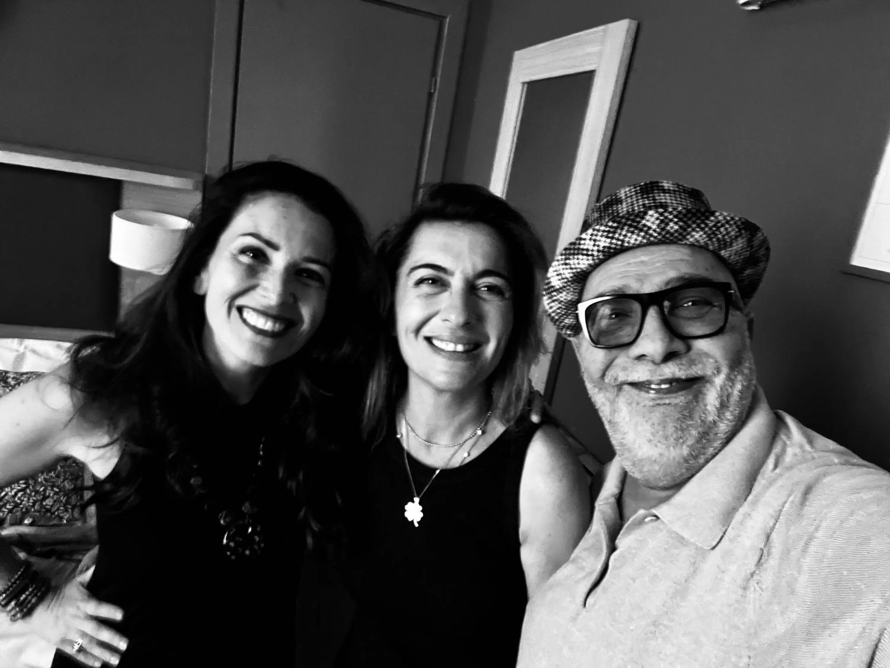 group of guests in BOBOTEL Rooms in City Center