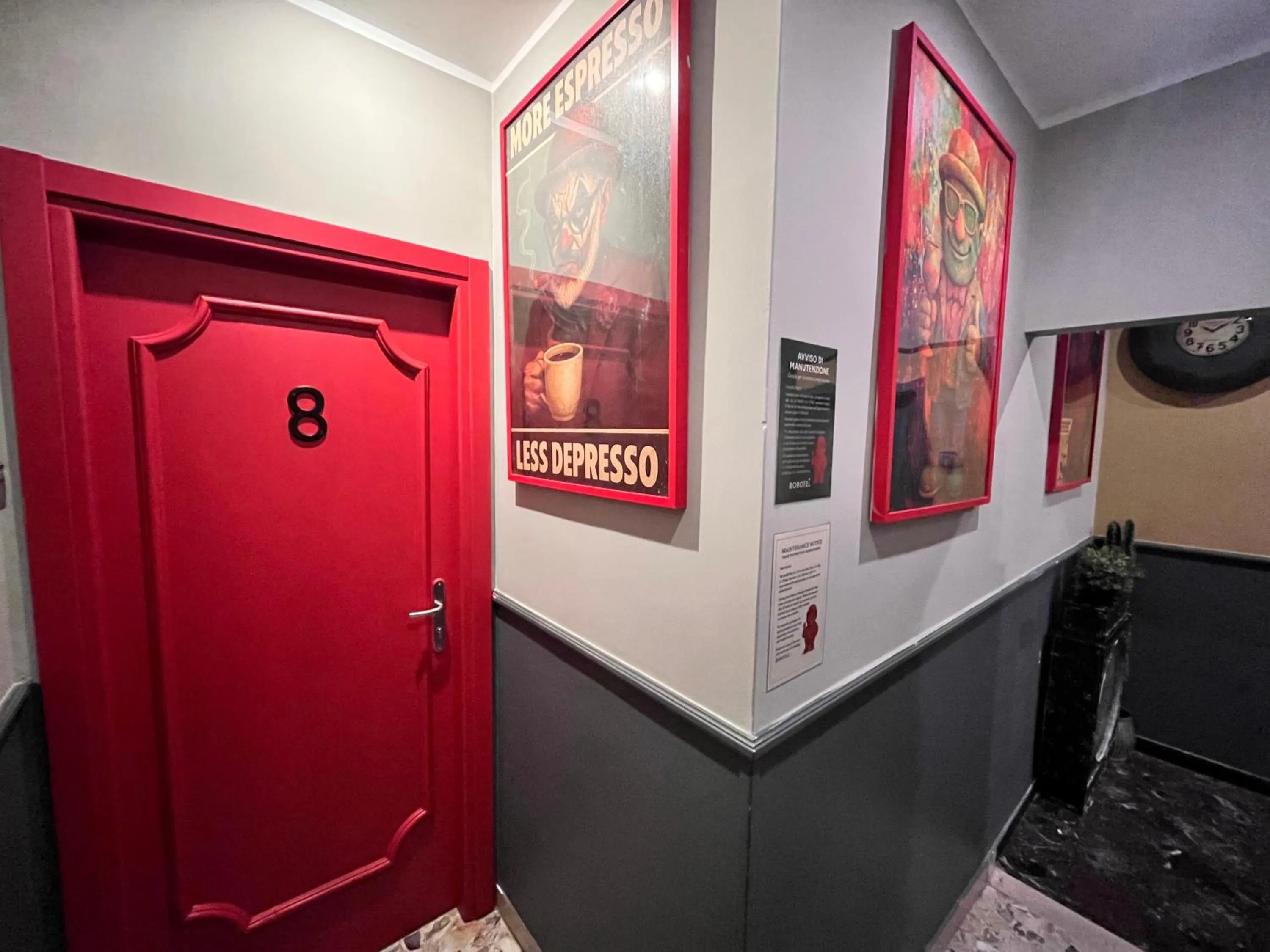 Decorative detail in BOBOTEL ROOMS City Center