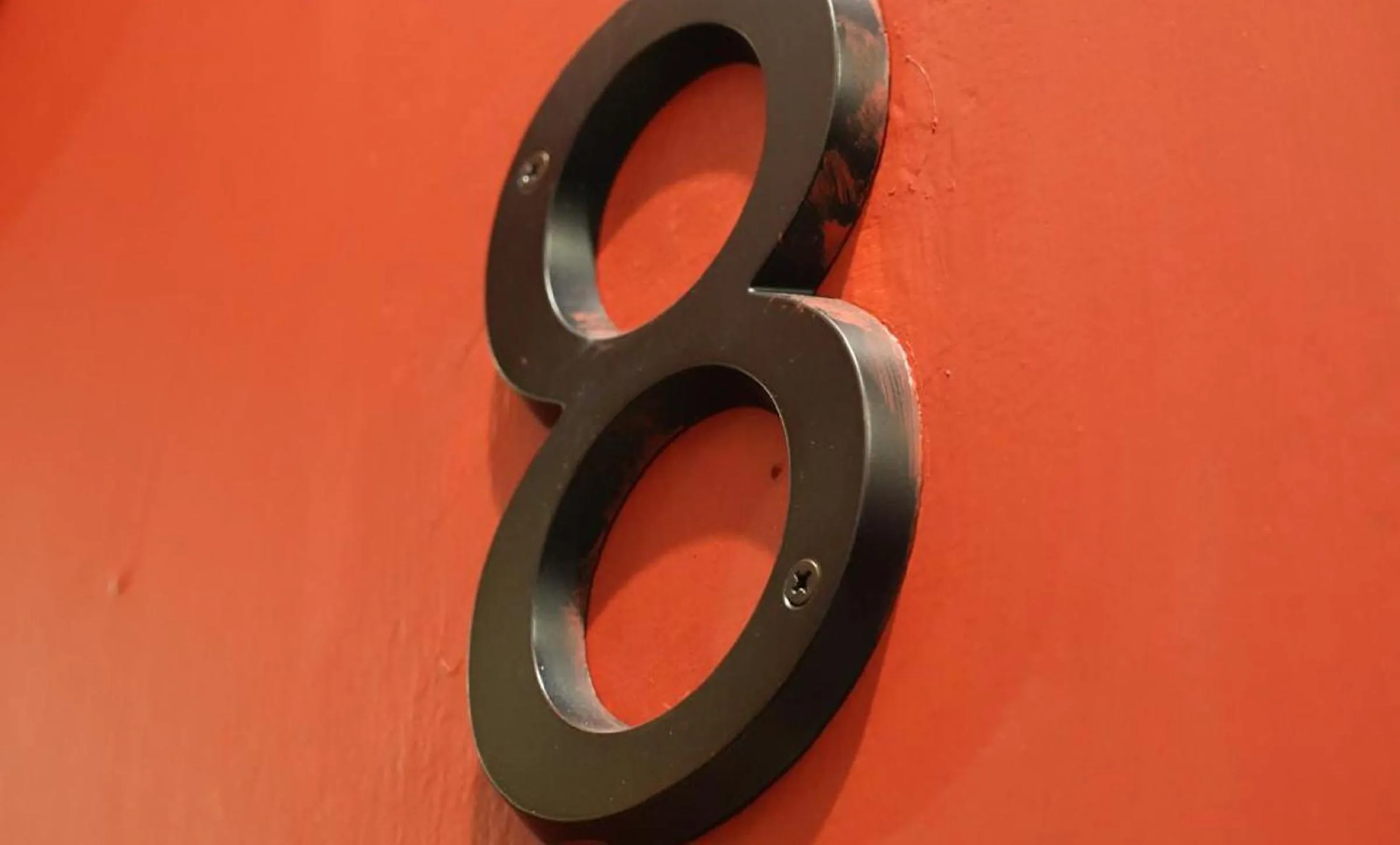 Decorative detail in BOBOTEL Rooms in City Center