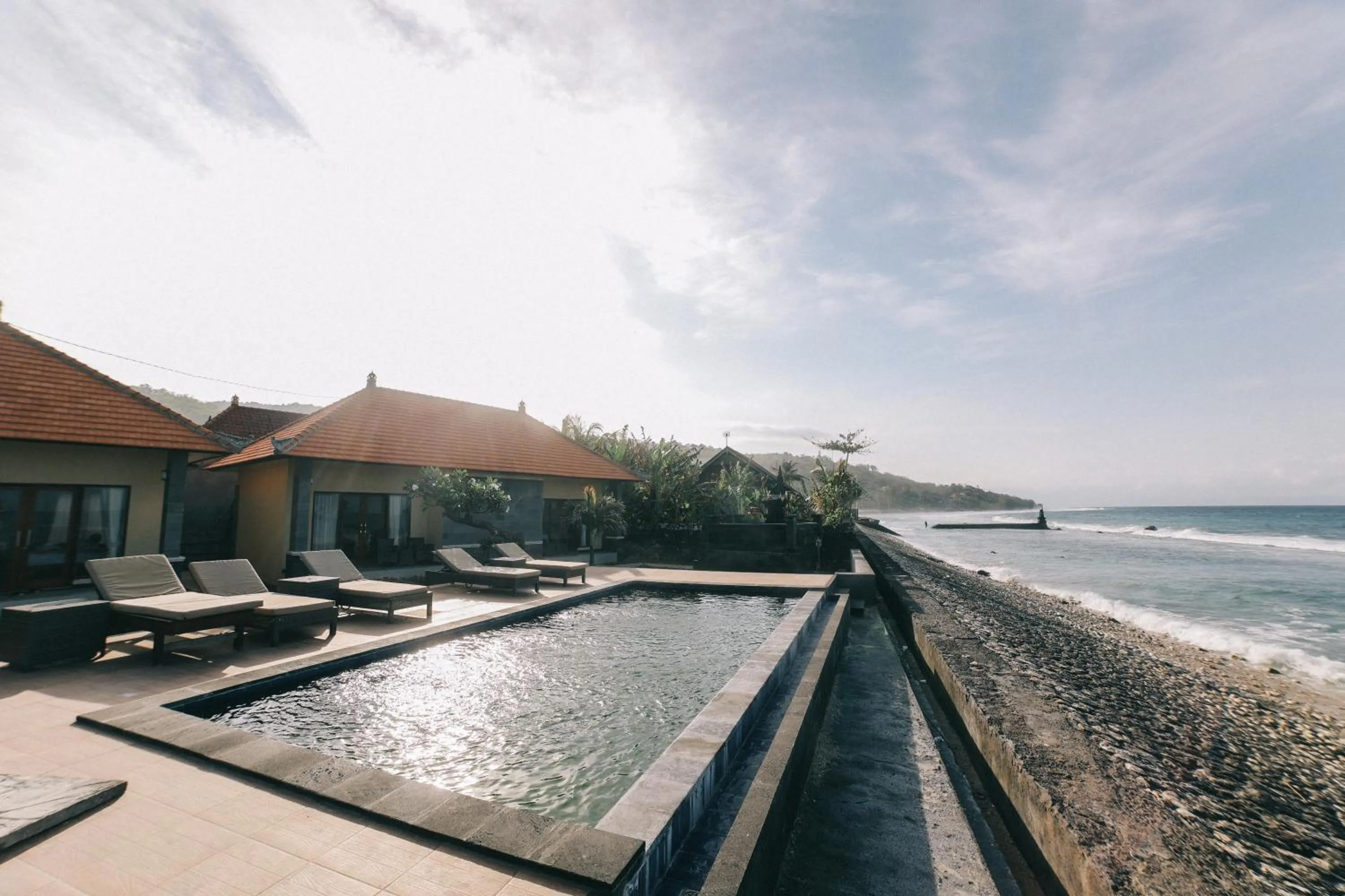 Day in Cave Beach Bungalow