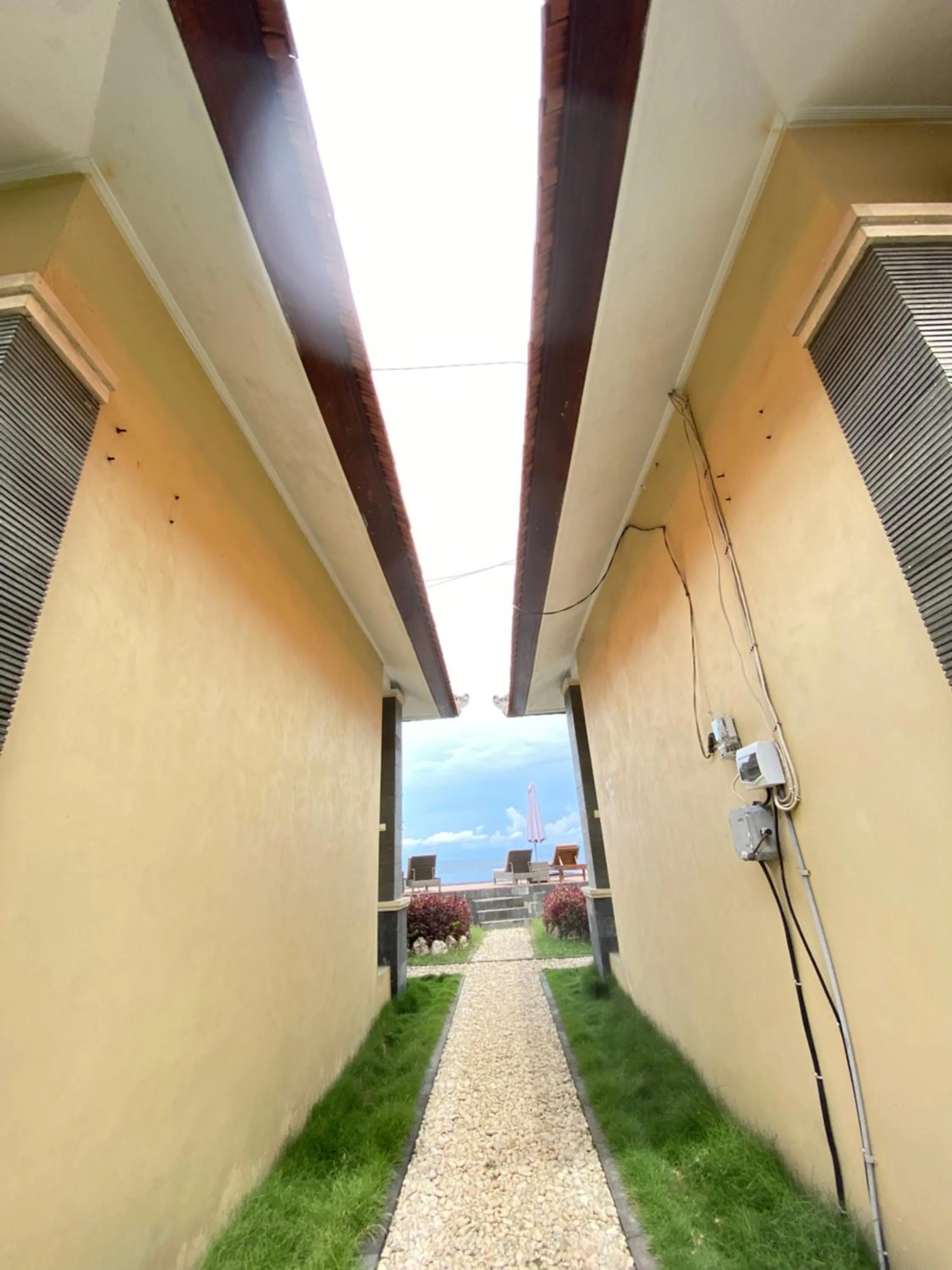 Property building in Cave Beach Bungalow