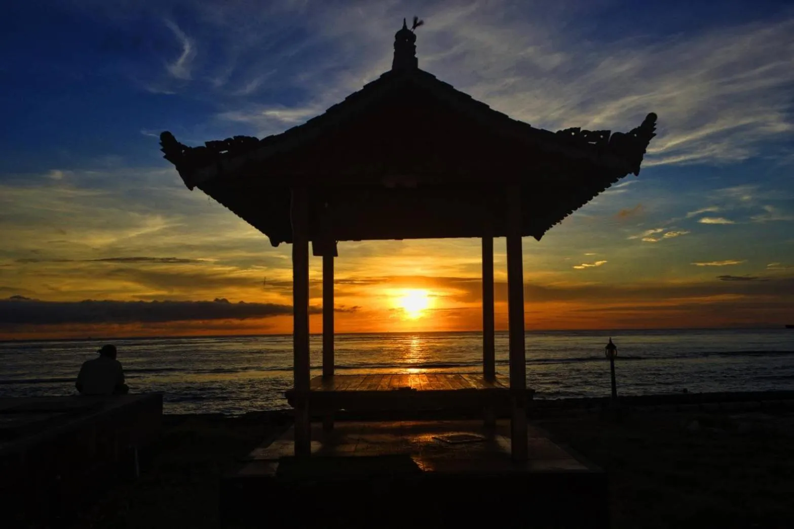 Property building in Cave Beach Bungalow