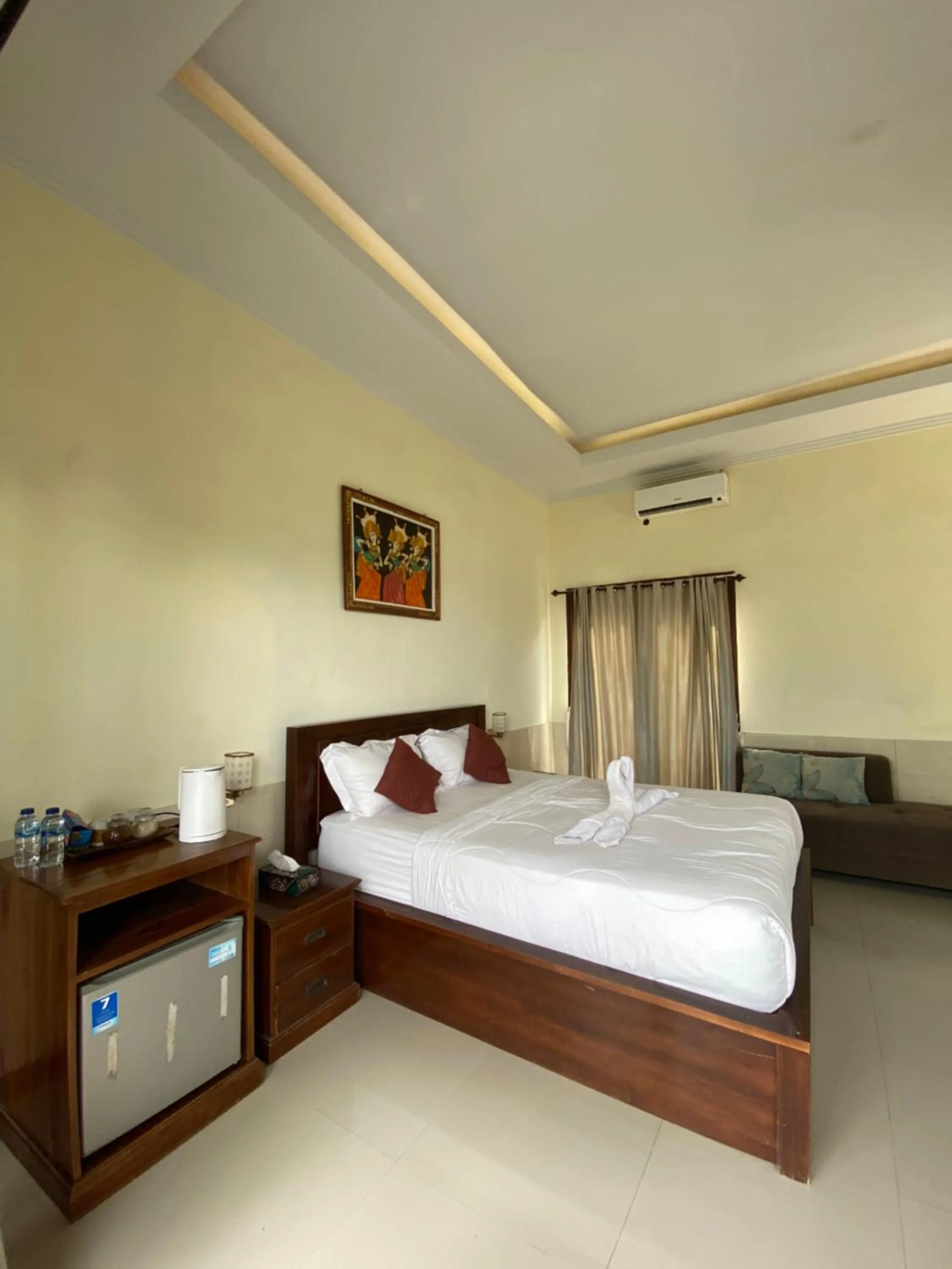 Bed in Cave Beach Bungalow