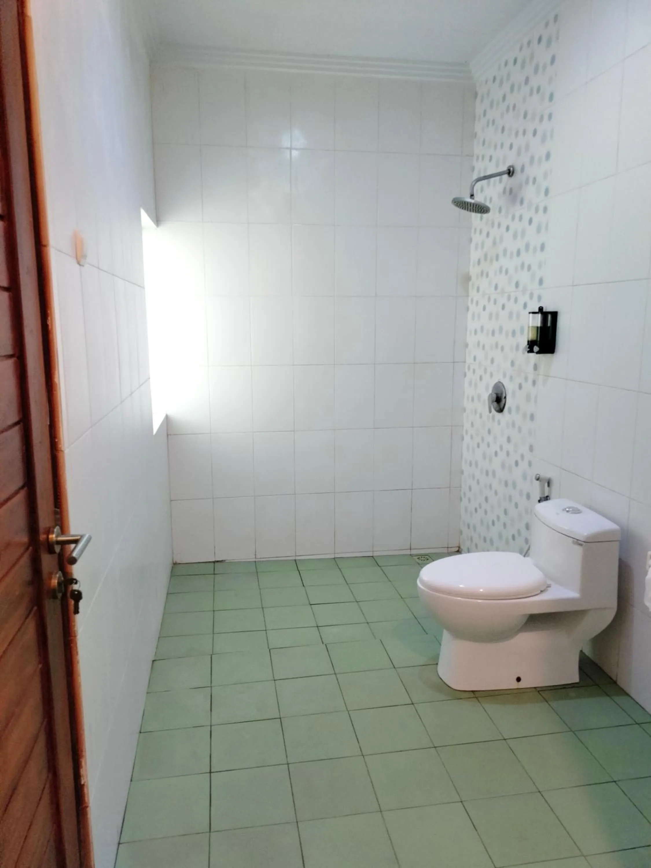 Toilet in Cave Beach Bungalow