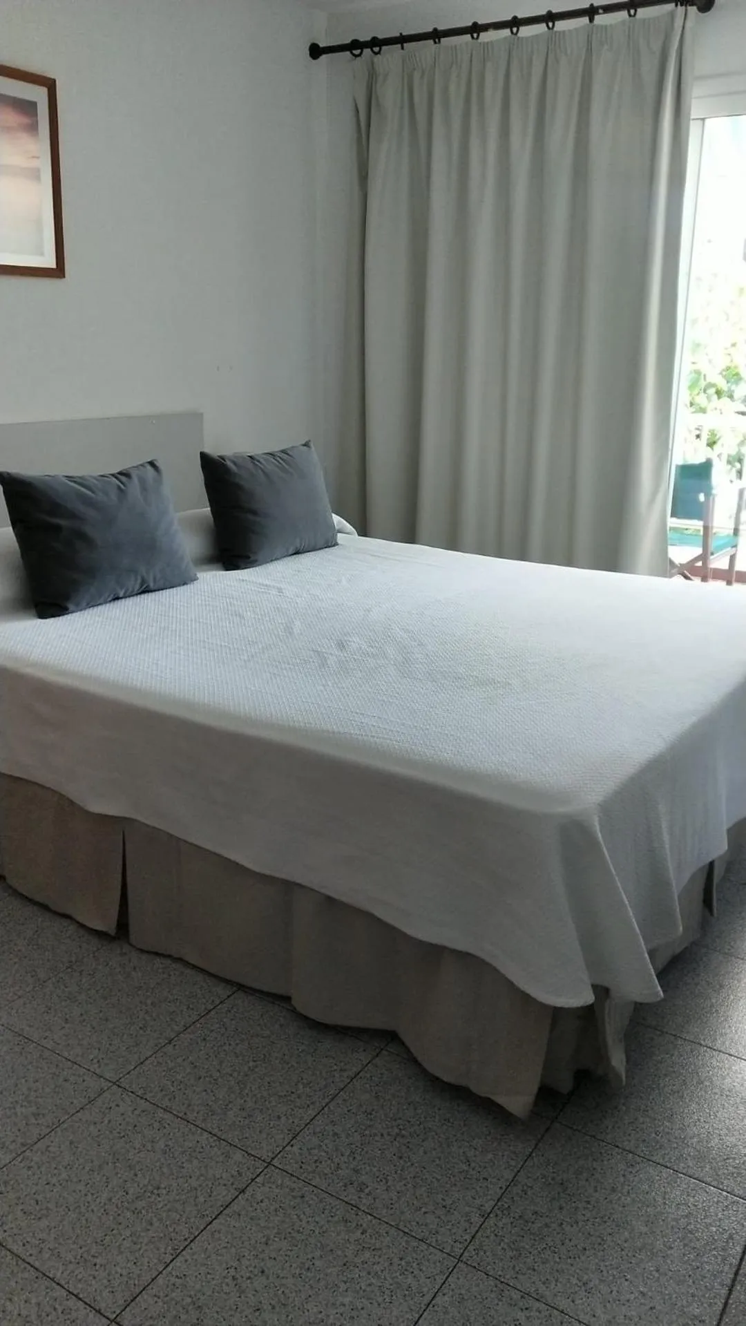 Bed in Hostal S'Algaret