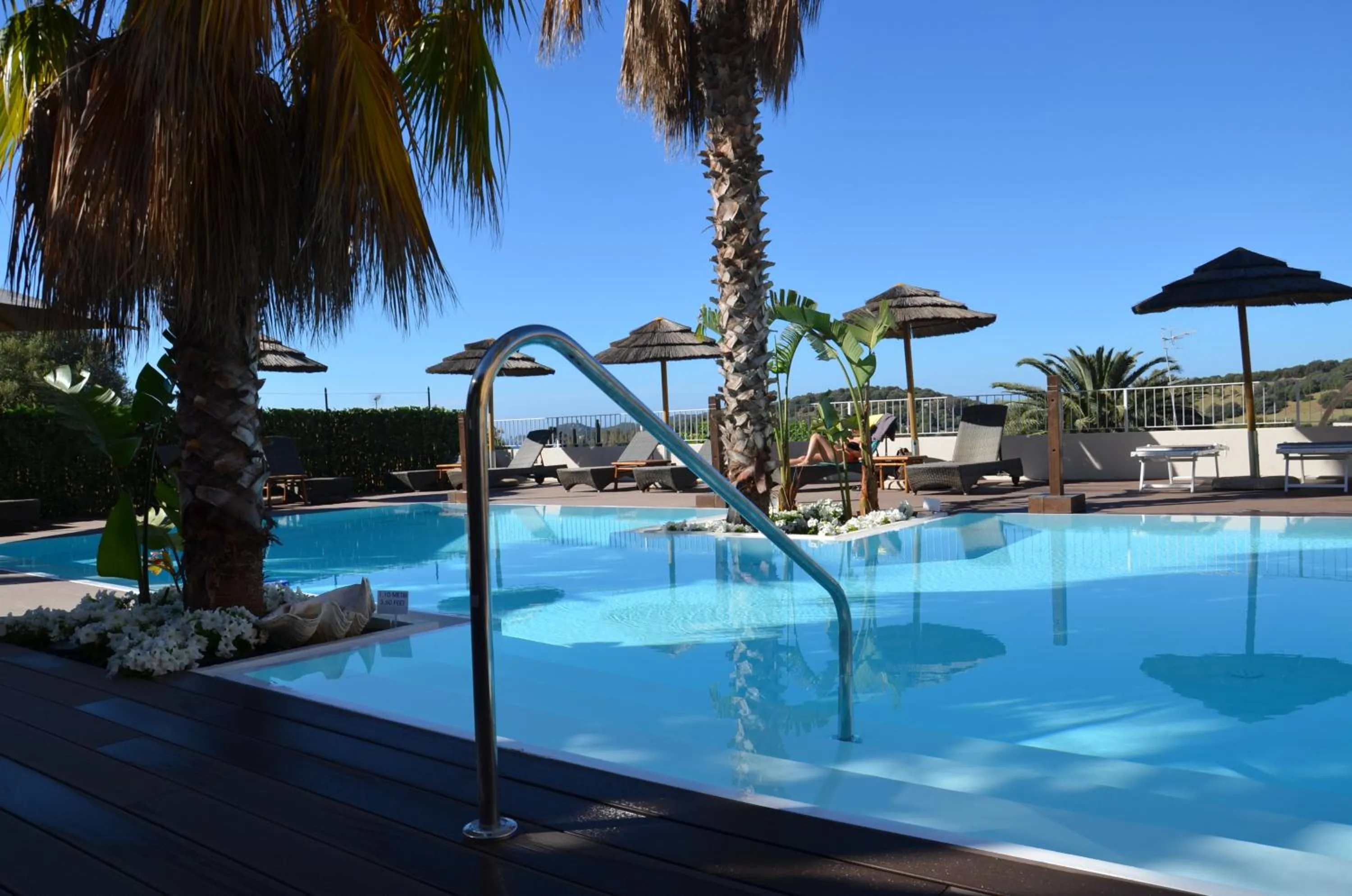 Swimming pool in Boutique Hotel Su Sergenti