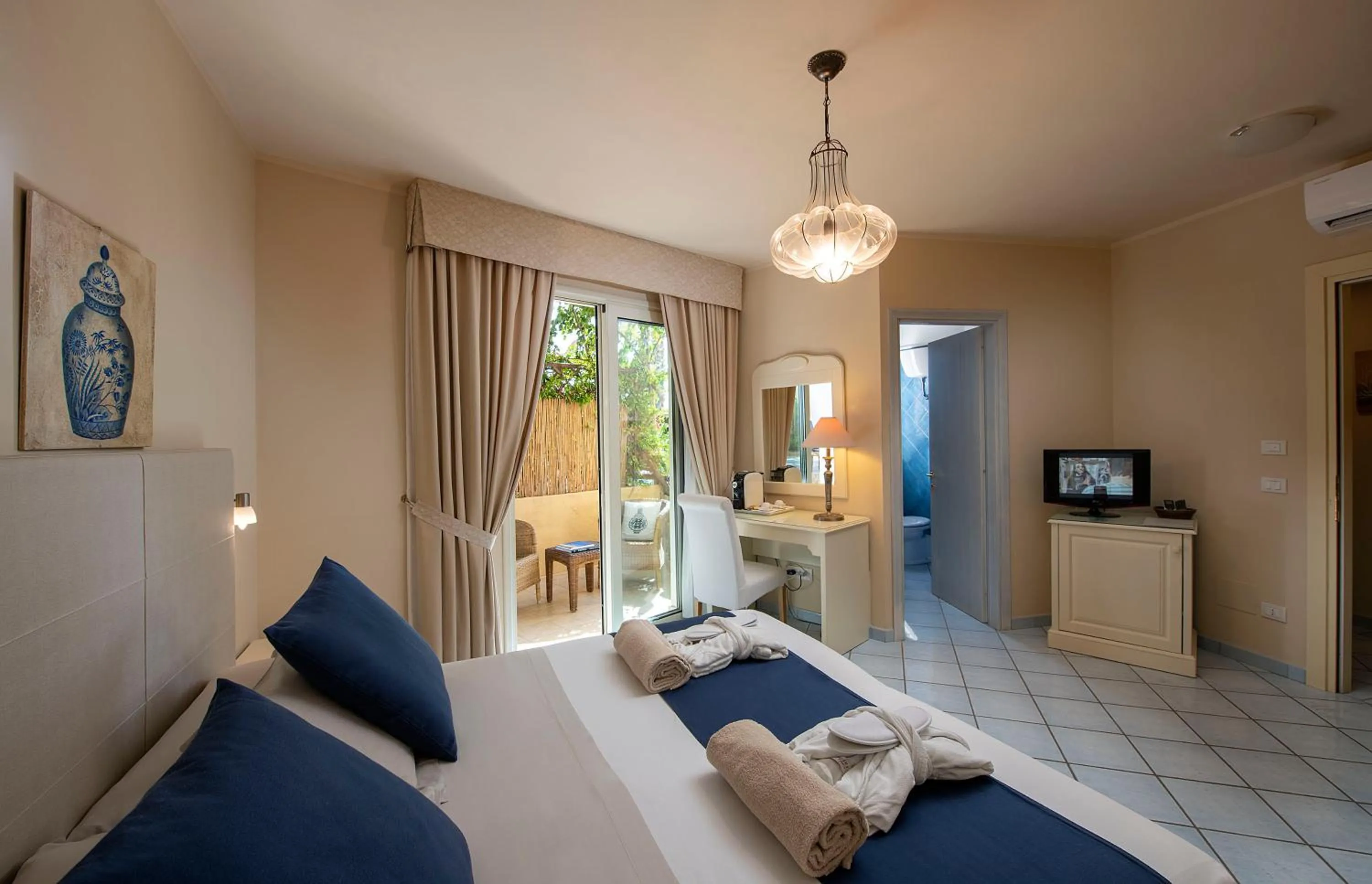 Bed in Boutique Hotel Su Sergenti