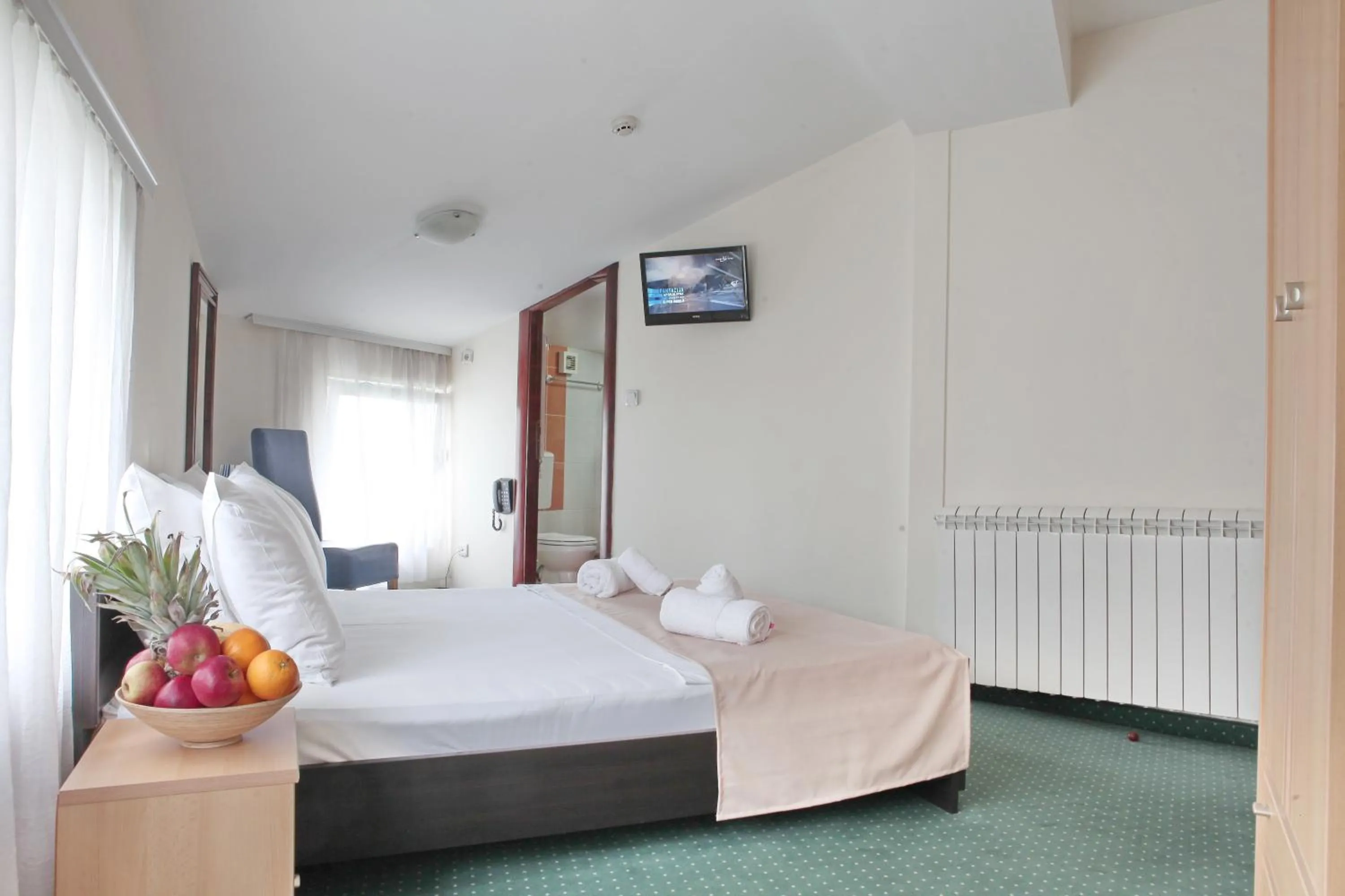 Bed in Happy Star Club