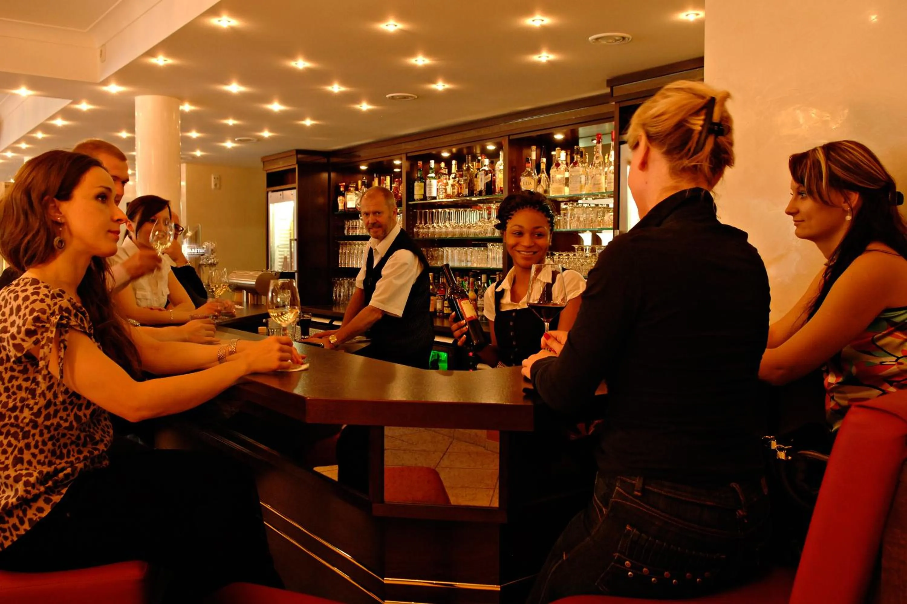 Lounge or bar in Moselstern Parkhotel Krähennest