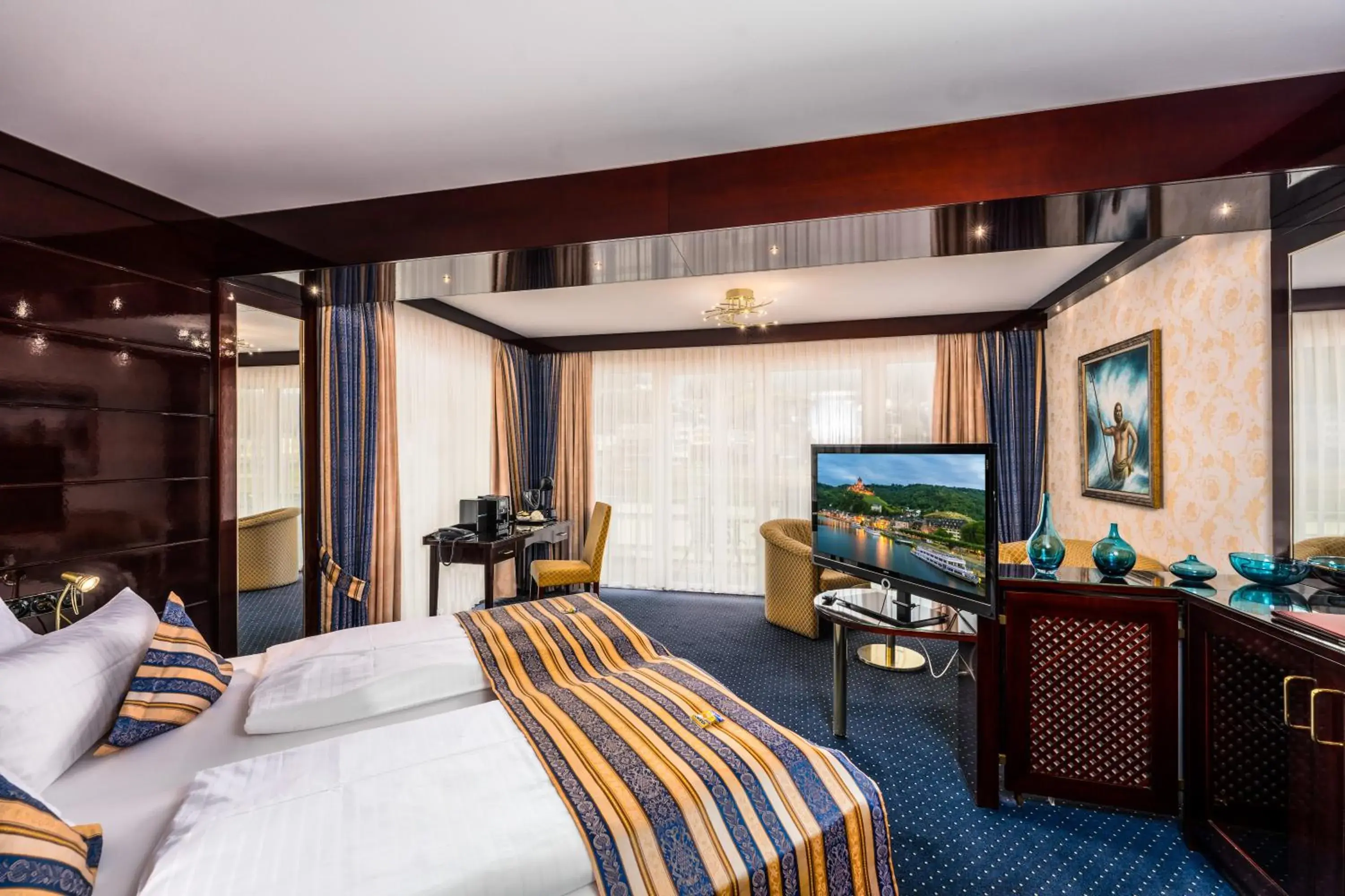 Junior Suite in Moselstern Hotel Brixiade &Triton Junior Suite in Moselstern Hotel Brixiade &Triton