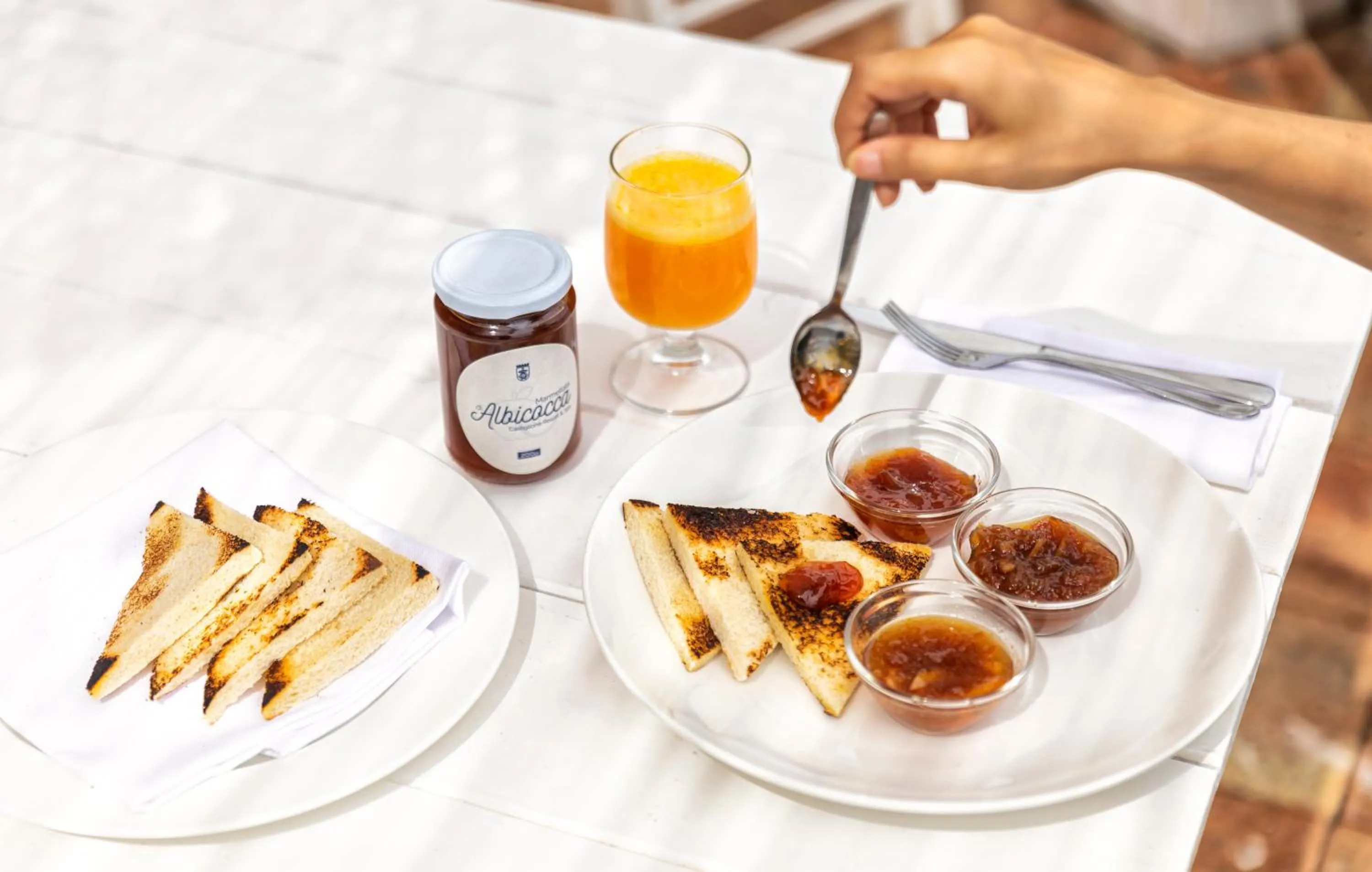 Food and drinks in Hotel Oasi Castiglione