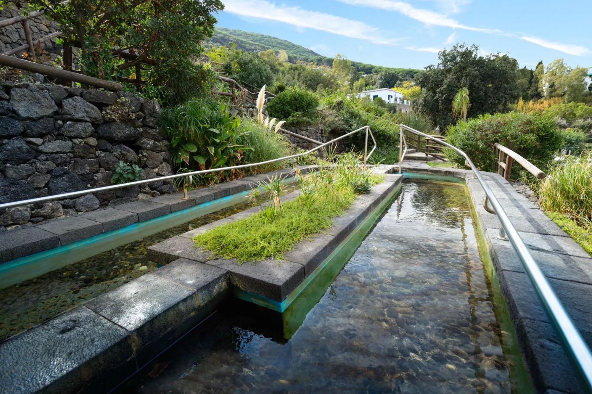 Swimming pool in Hotel Oasi Castiglione