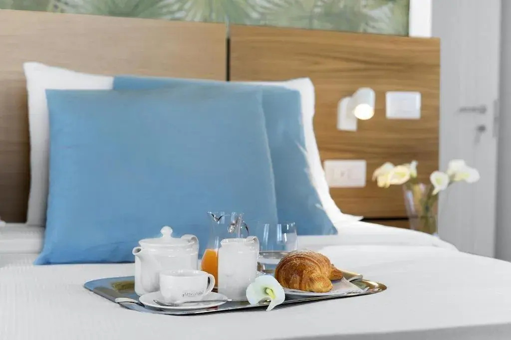 Superior Double Room with Garden View in Unconventional Sorrento Coast Superior Double Room with Garden View in Unconventional Sorrento Coast