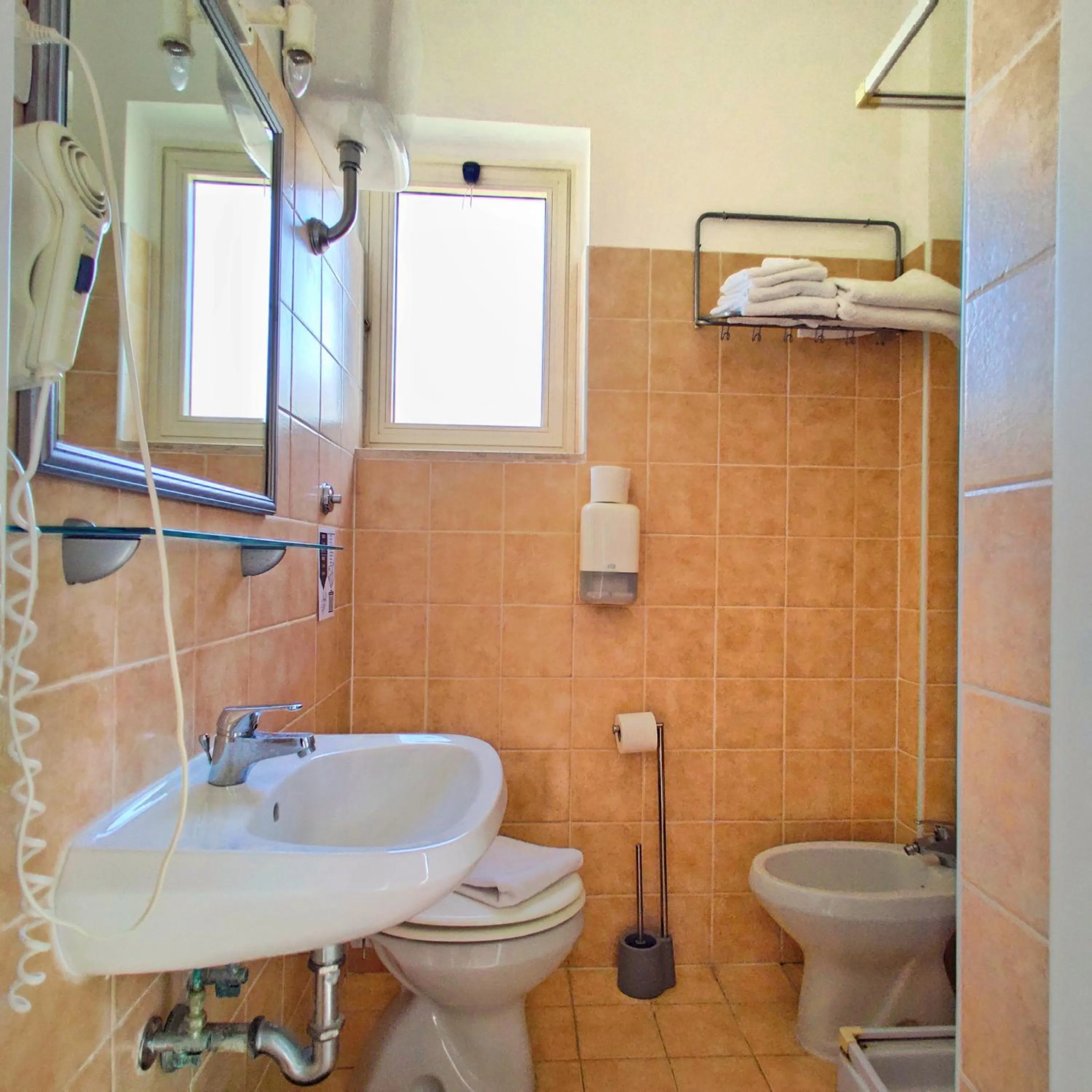 Bathroom in Piccolo Hotel