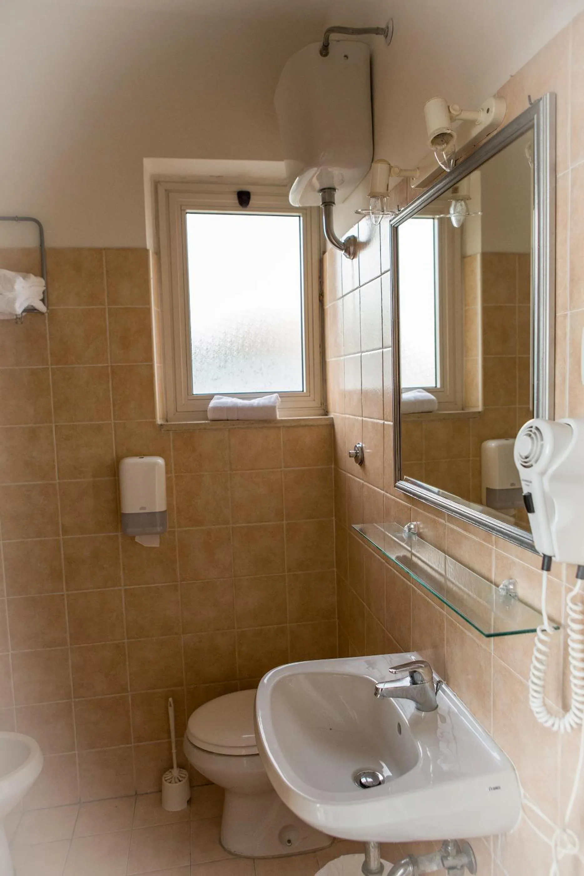 Bathroom in Piccolo Hotel