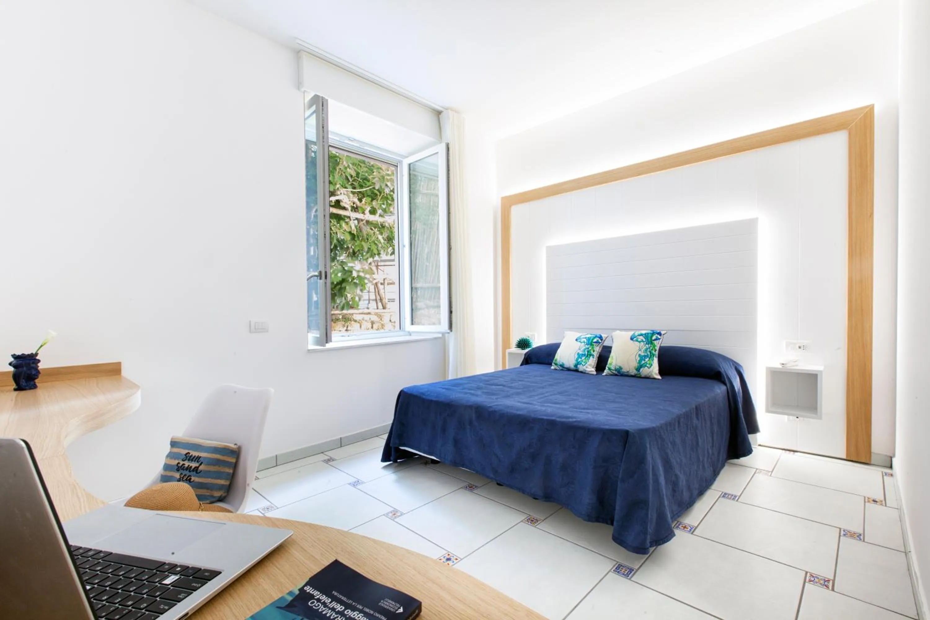 Bed in Hotel Piccolo Paradiso