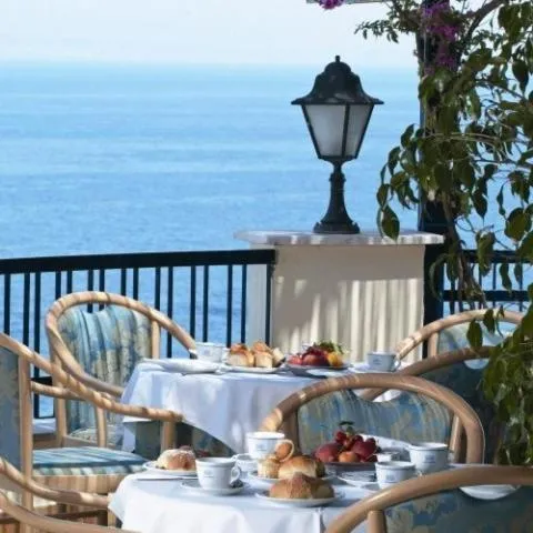 Restaurant/places to eat in Hotel Piccolo Paradiso