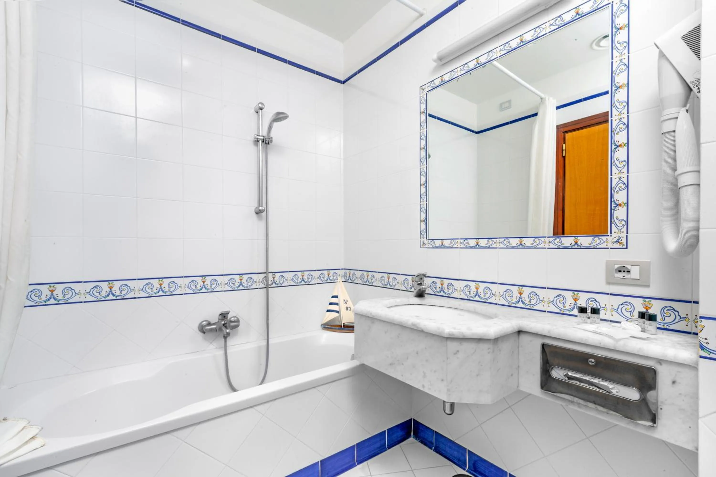 Hotel Piccolo Paradiso