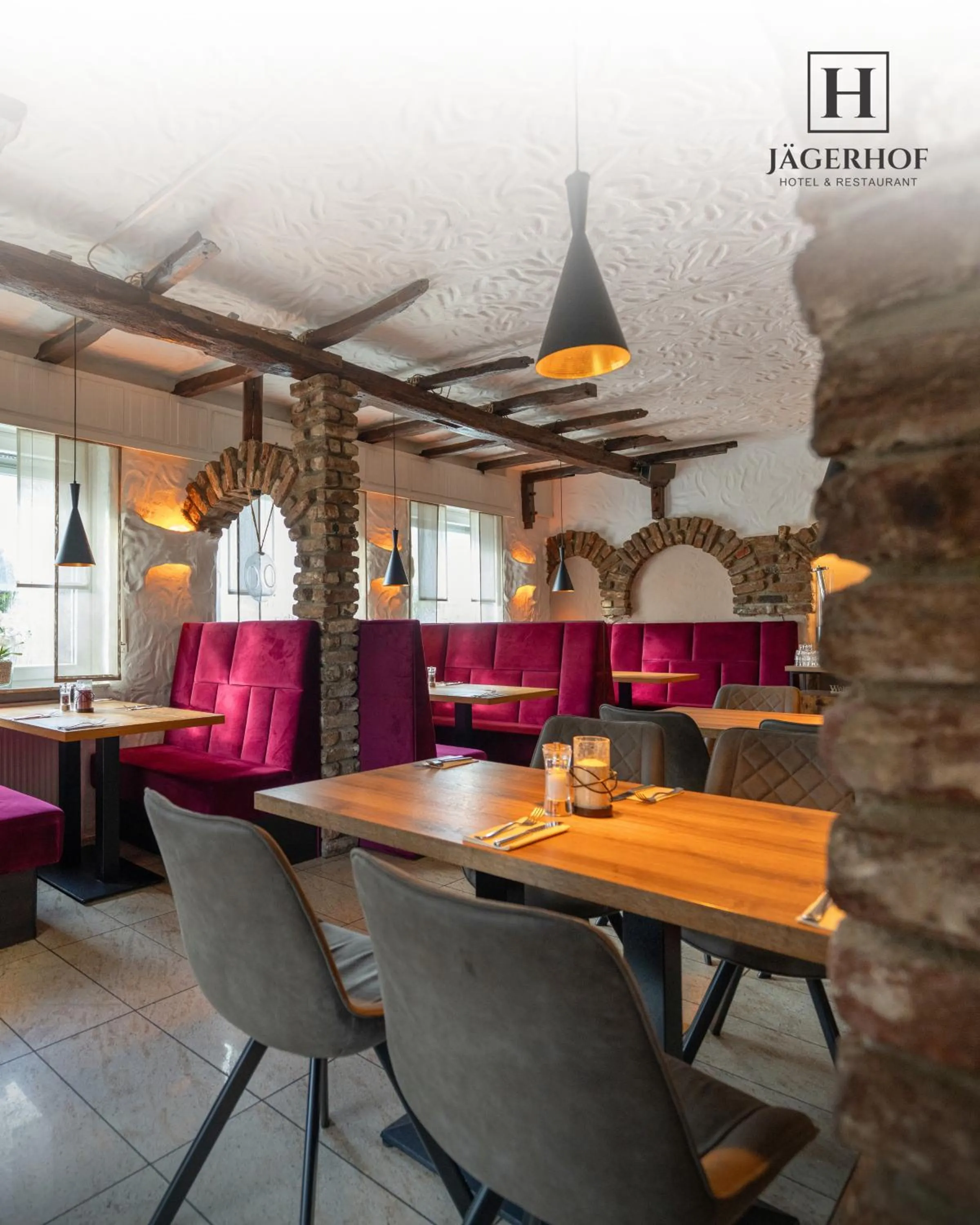 Restaurant/places to eat in Hotel Restaurant Jaegerhof