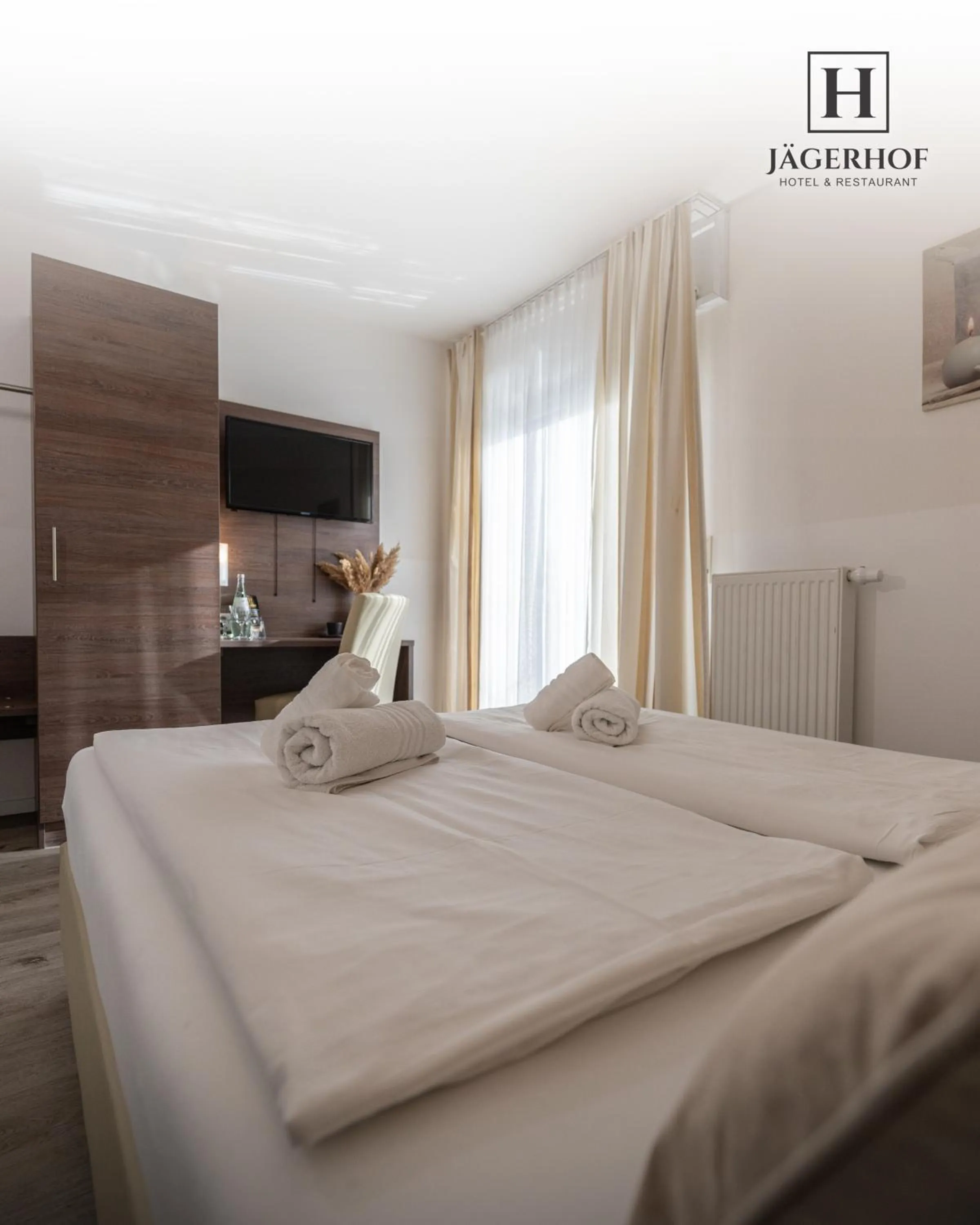 Bed in Hotel Restaurant Jaegerhof