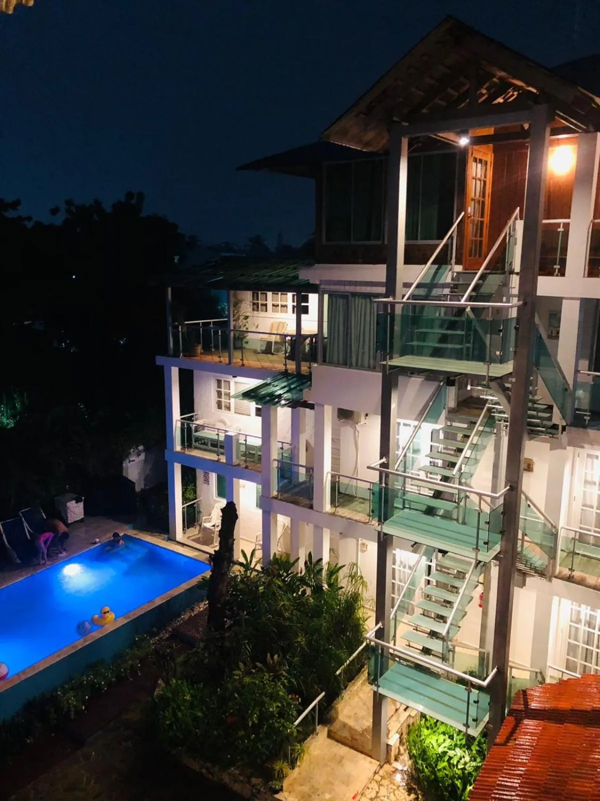 Pool view in Hotel Neptuno Refugio
