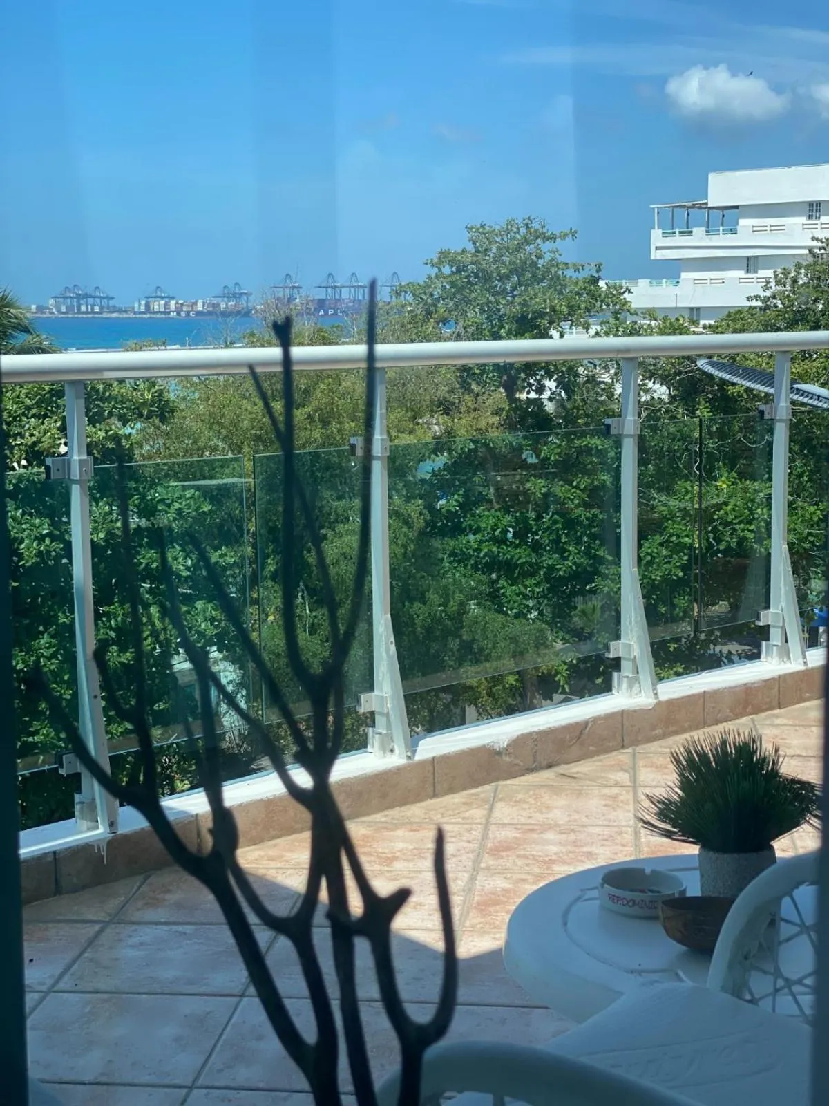 Balcony/Terrace in Hotel Neptuno Refugio