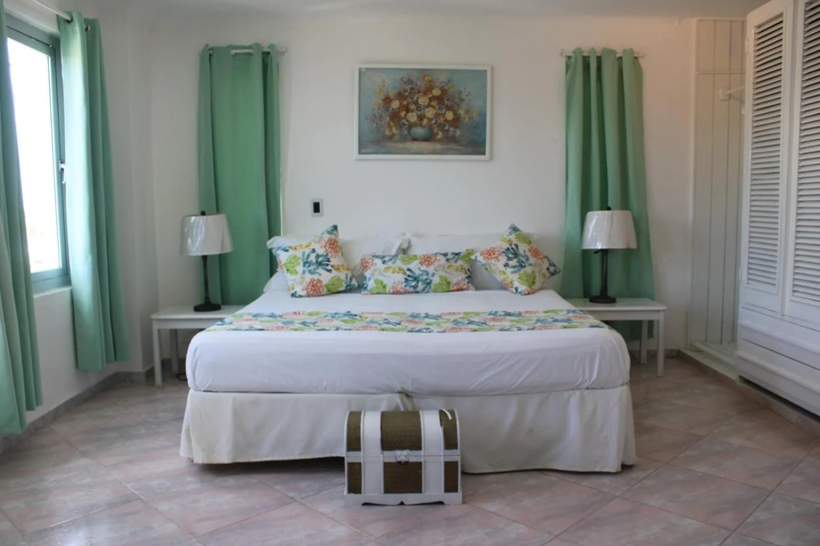 Bed in Hotel Neptuno Refugio