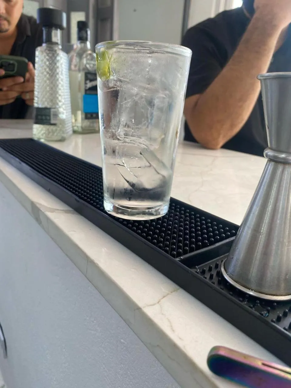 Lounge or bar in Hotel Neptuno Refugio