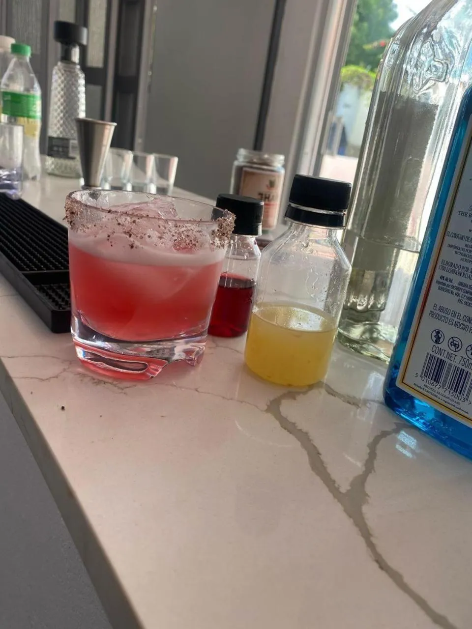 Lounge or bar in Hotel Neptuno Refugio