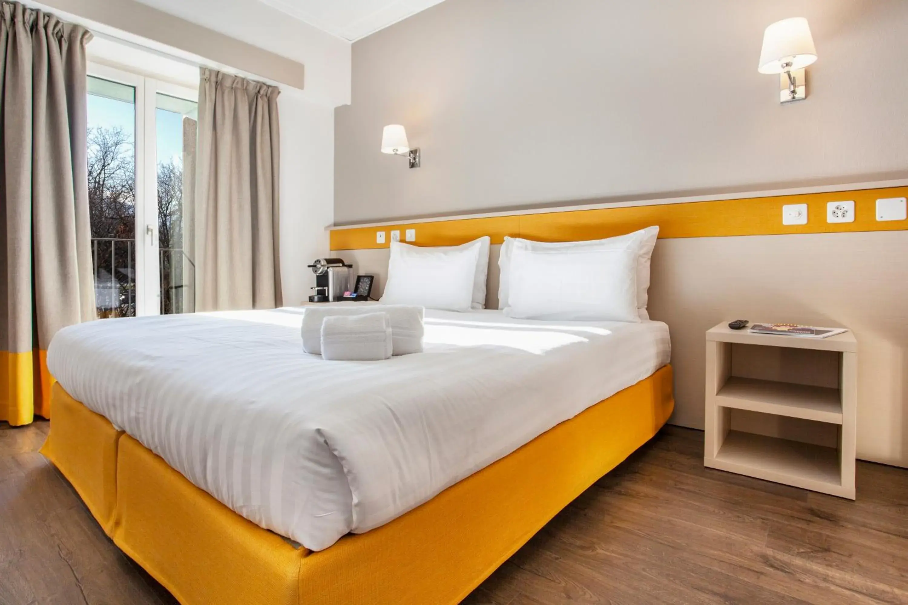 Double Room in Hotel La Longeraie Double Room in Hotel La Longeraie