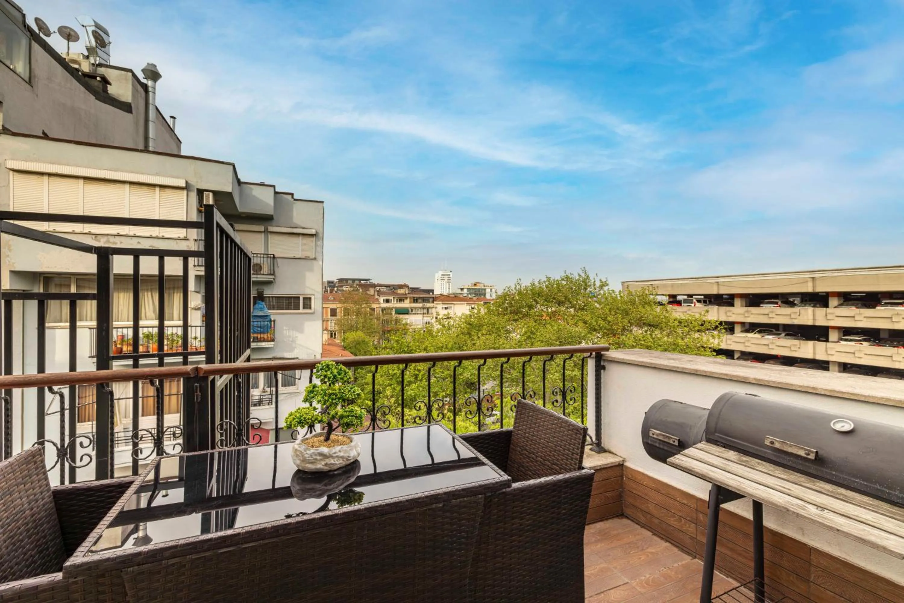 Patio in Nardi Nişantaşı