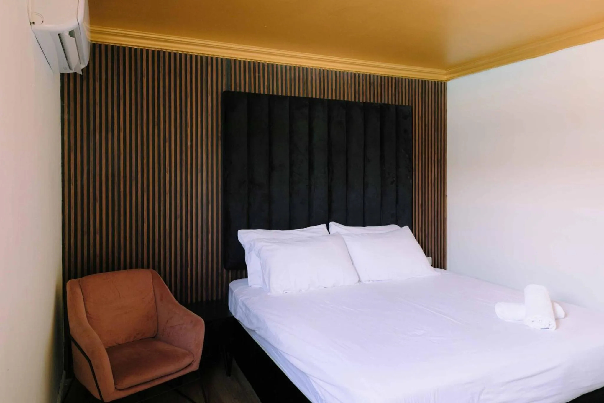 Bed in Rich Boutique Hotel