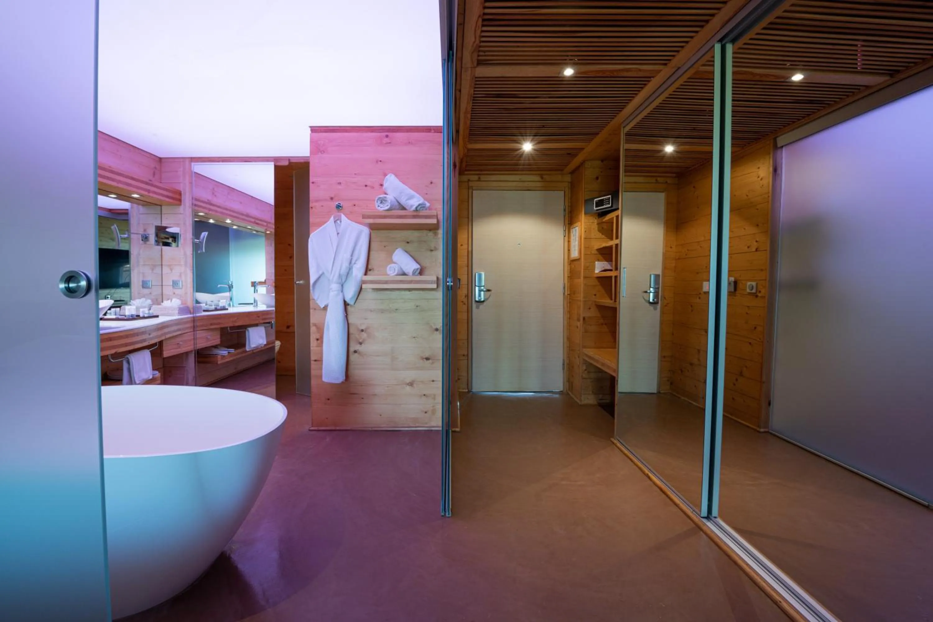 Bathroom in Movenpick Resort Lamantin Saly