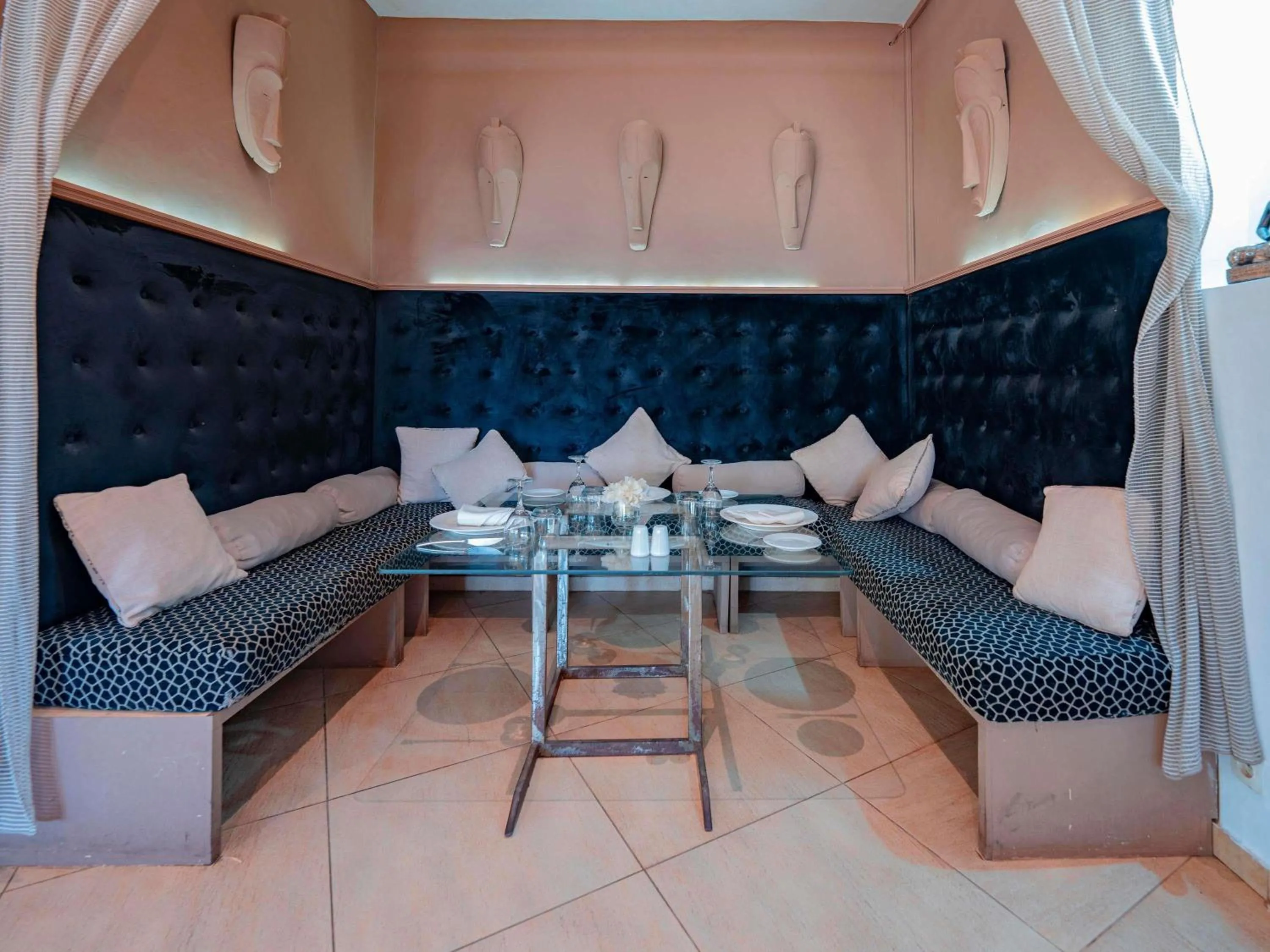 Meeting/conference room in Movenpick Resort Lamantin Saly