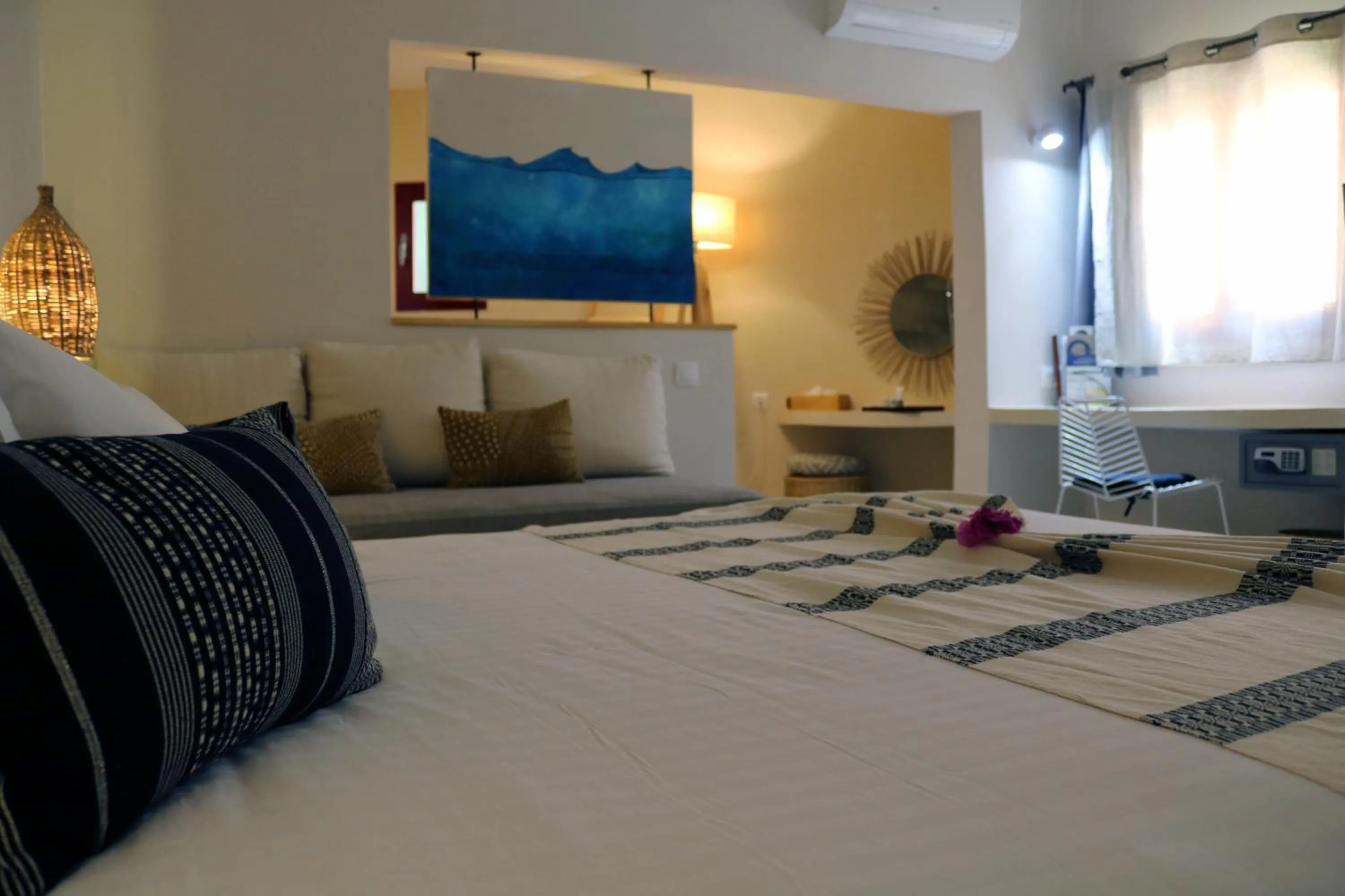 Photo of the whole room, Bed in Movenpick Resort Lamantin Saly