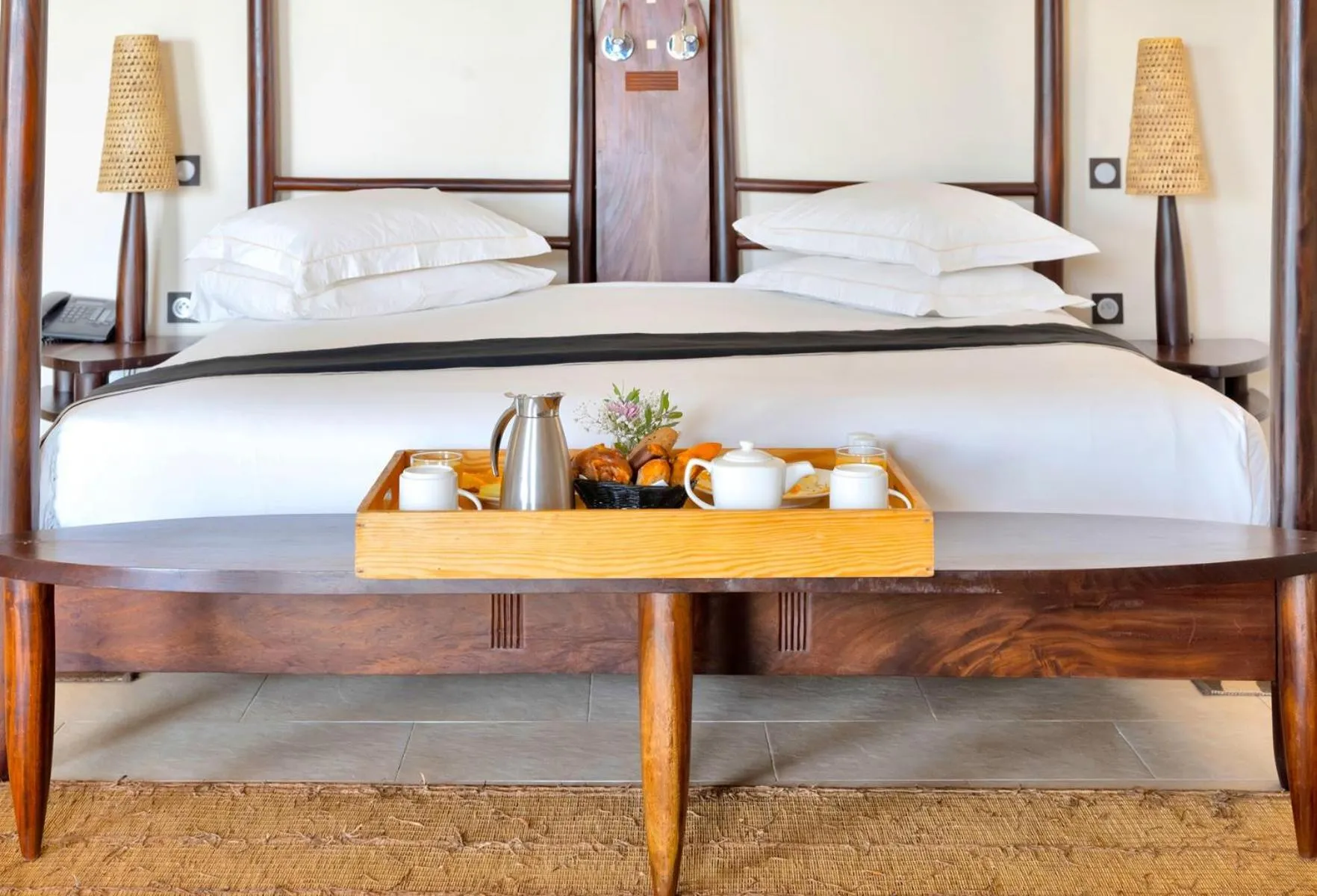 Bedroom, Bed in Movenpick Resort Lamantin Saly