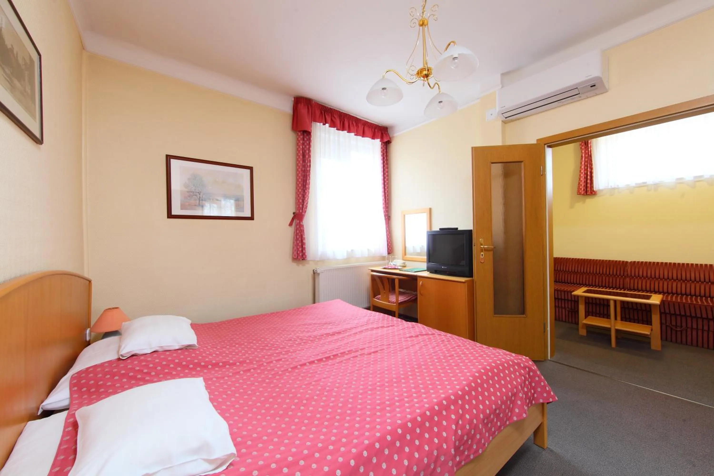 Day in Hotel Blaha Lujza