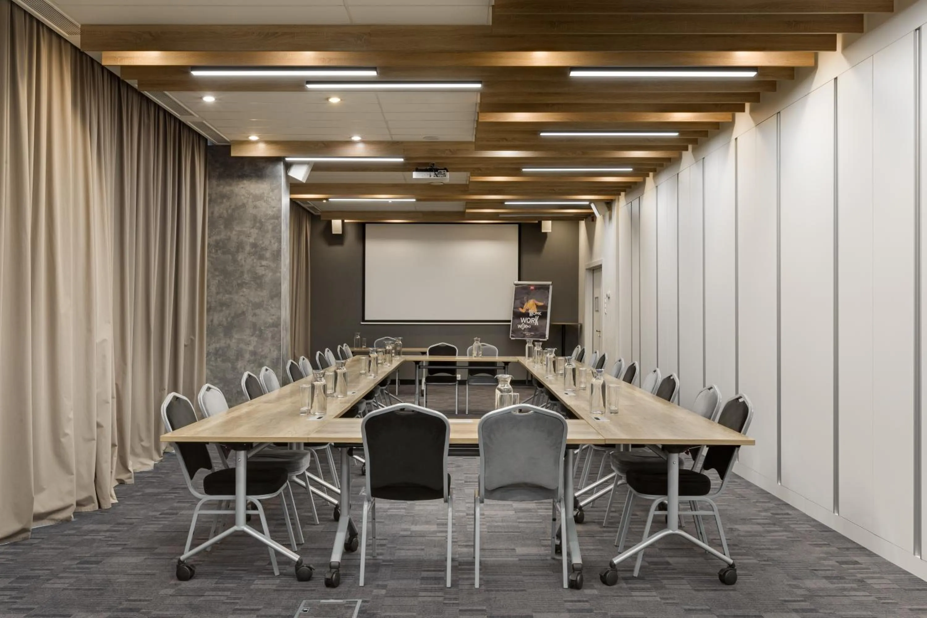 Meeting/conference room in ibis Kyiv Railway Station