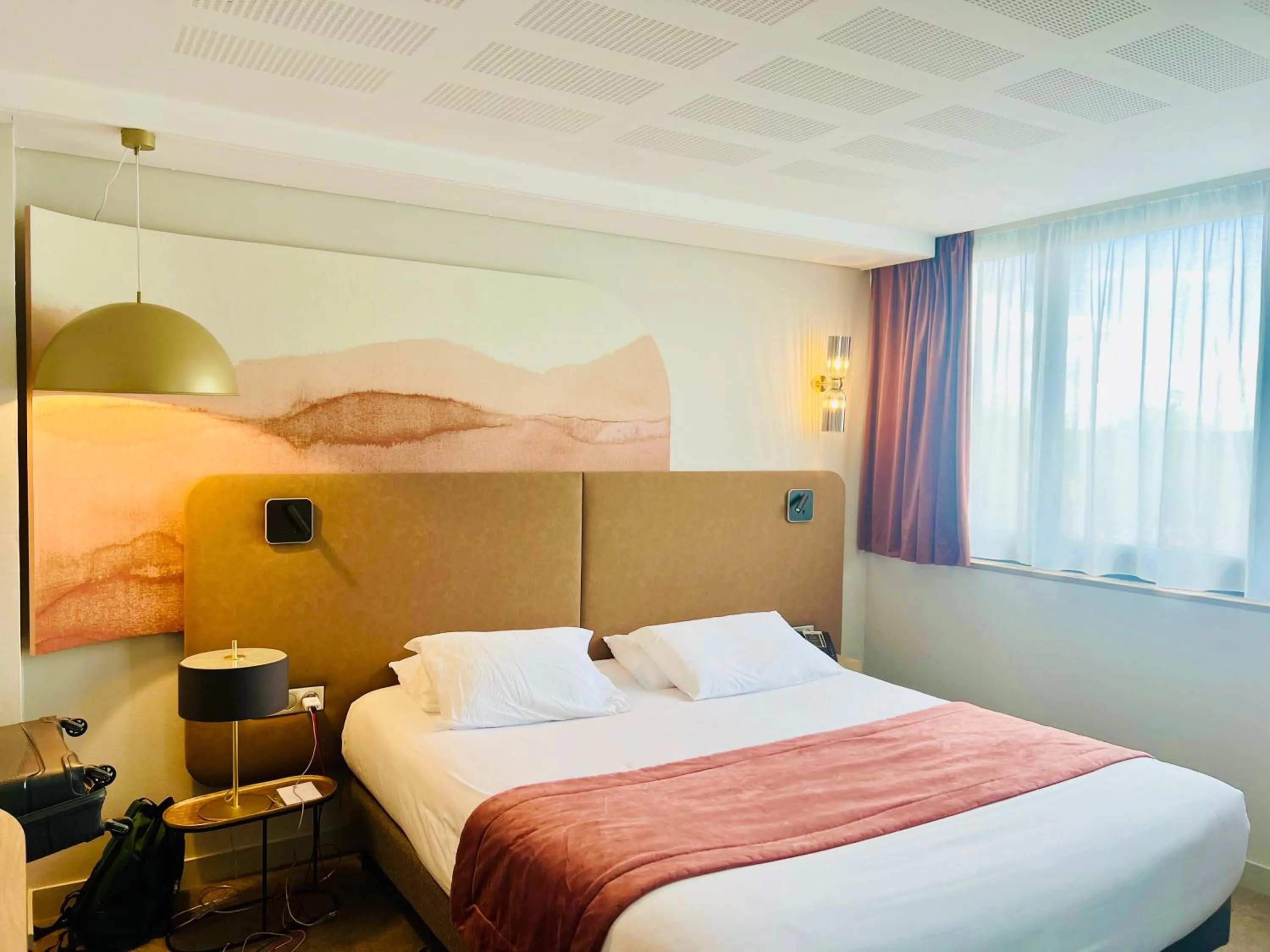 Bed in Best Western Hotel Le Quercy