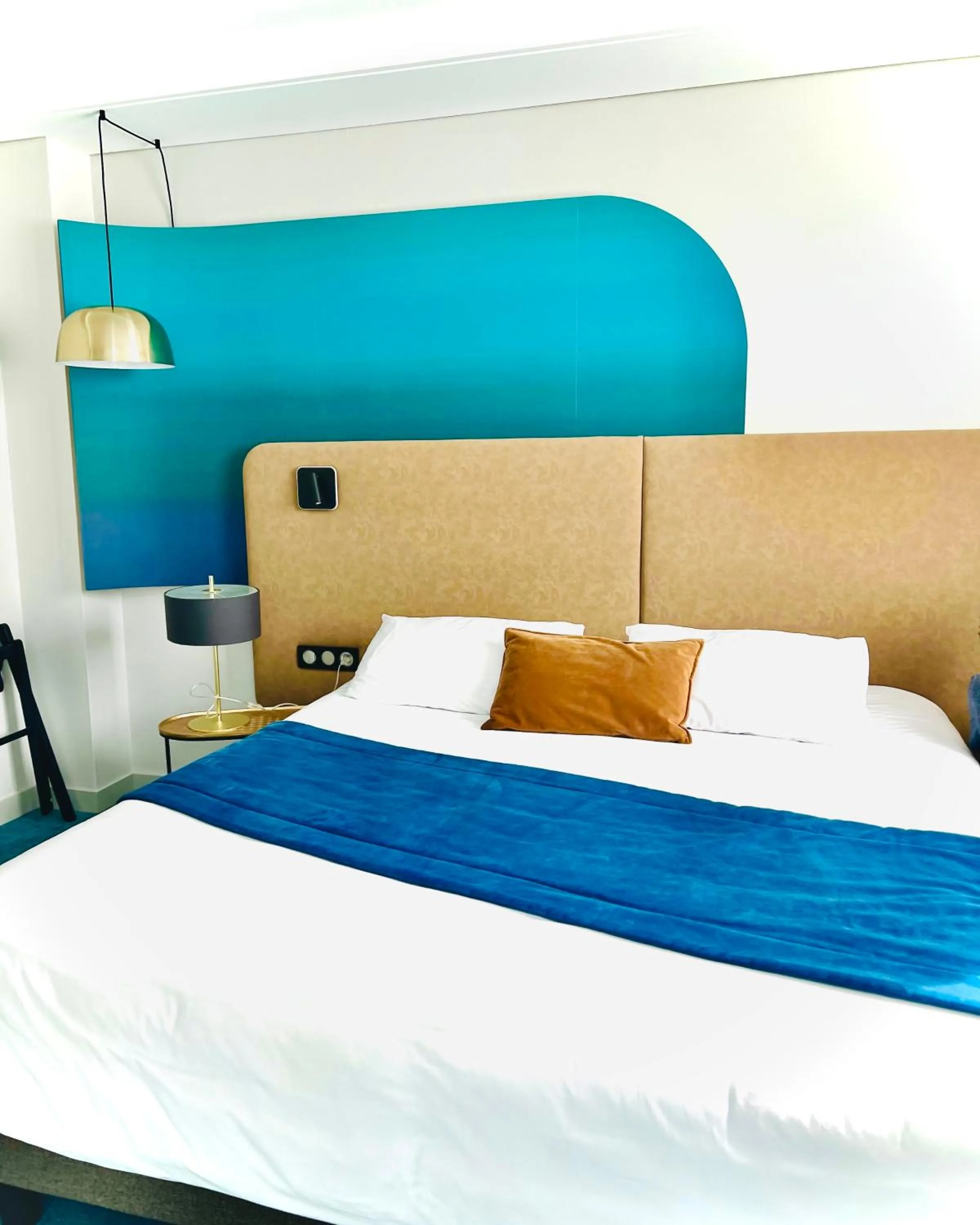 Bed in Best Western Hotel Le Quercy