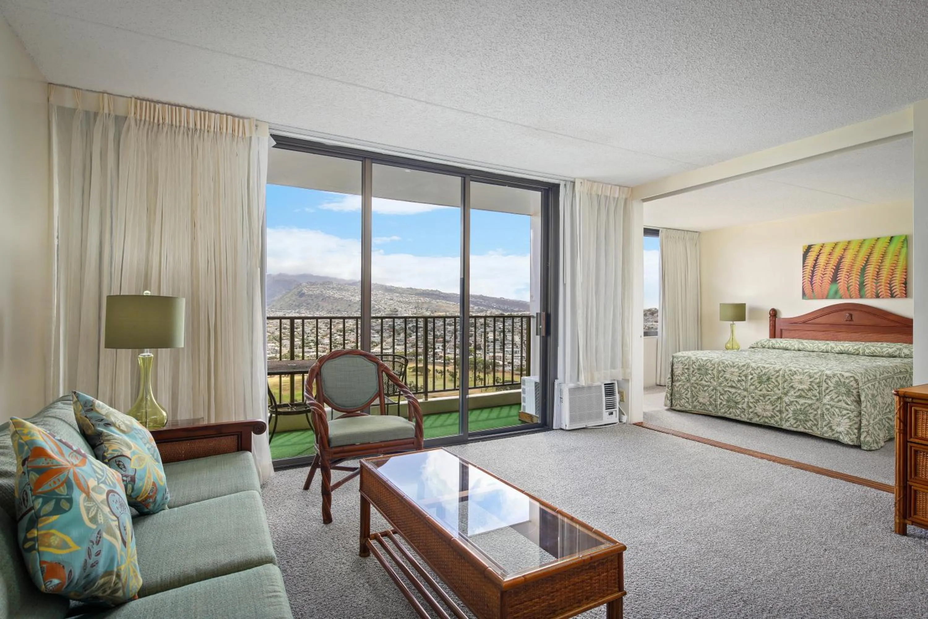 Bed in Aston at the Waikiki Banyan