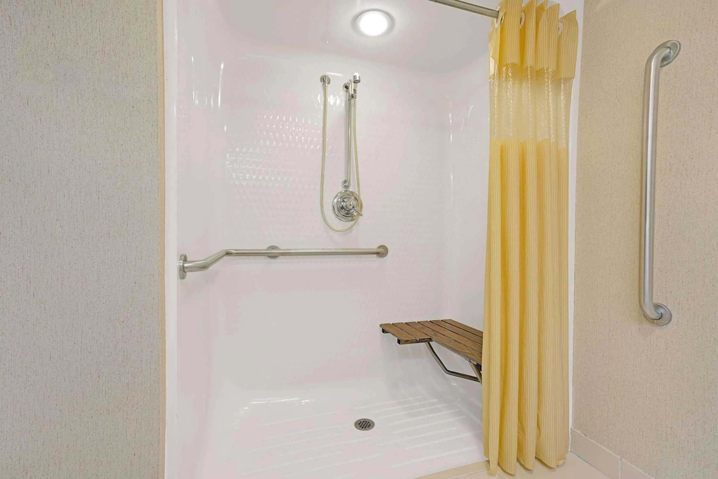 Bathroom in Days Inn by Wyndham Eagan Minnesota Near Mall of America