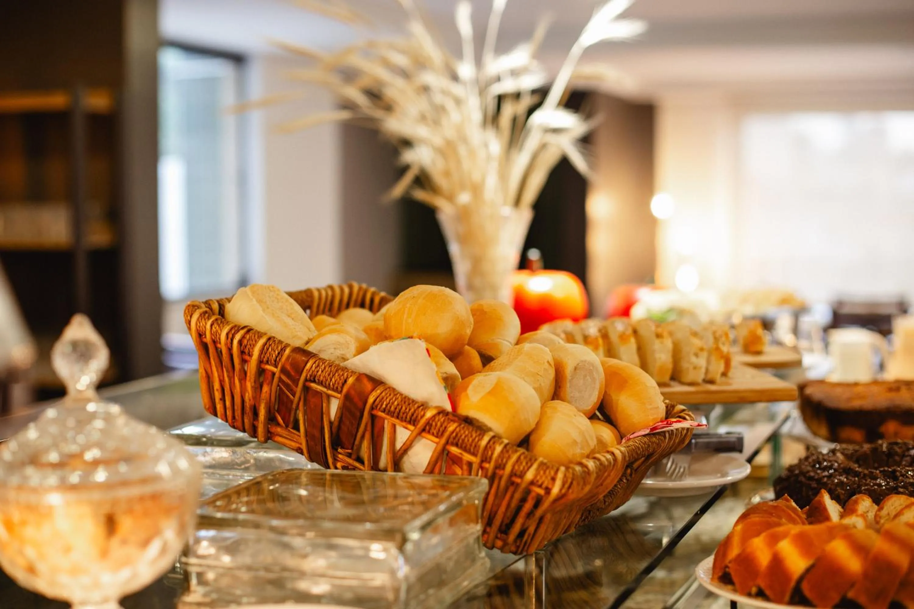 Buffet breakfast in Hotel Ferraz